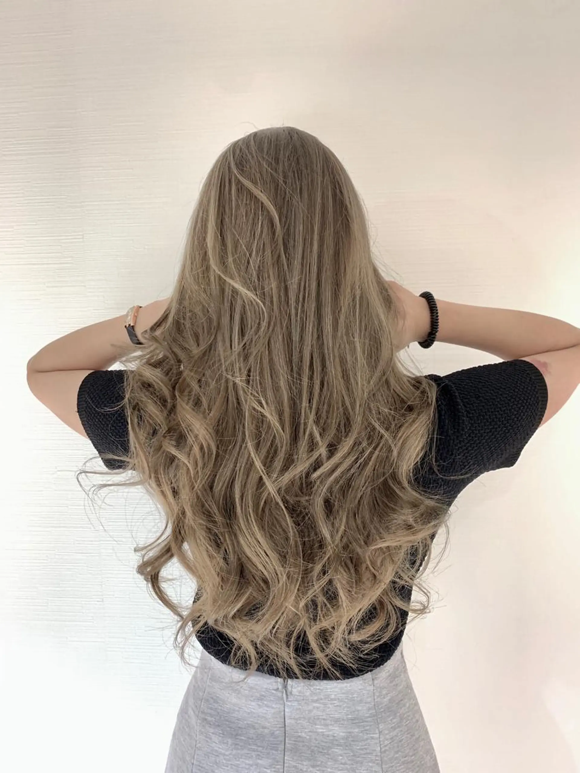 ロング カラー ハイライトカラー ハイライト ヘアカラー トリートメント ヘッドスパ Akua【代表】 Kazumaのヘアスタイル