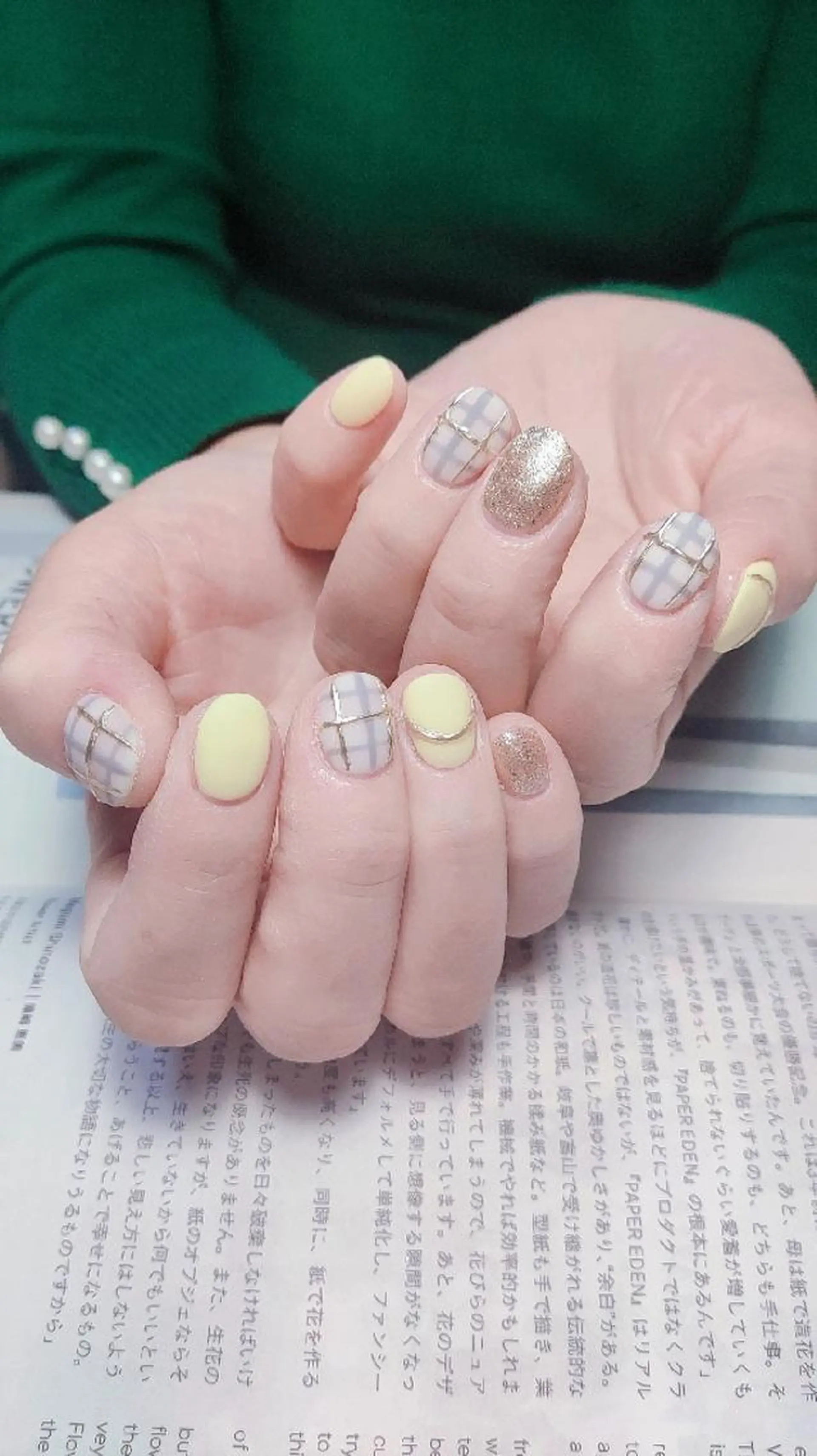 ネイル ハンドネイル E·U·B ネイル所属・横浜市中区曙町 E·U·Bネイルのネイルデザイン