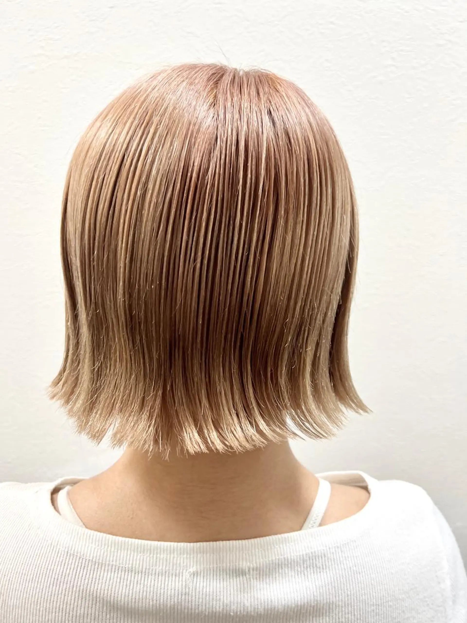 ショート カラー リリー岸和田所属・西村 LaniRuhrのヘアスタイル