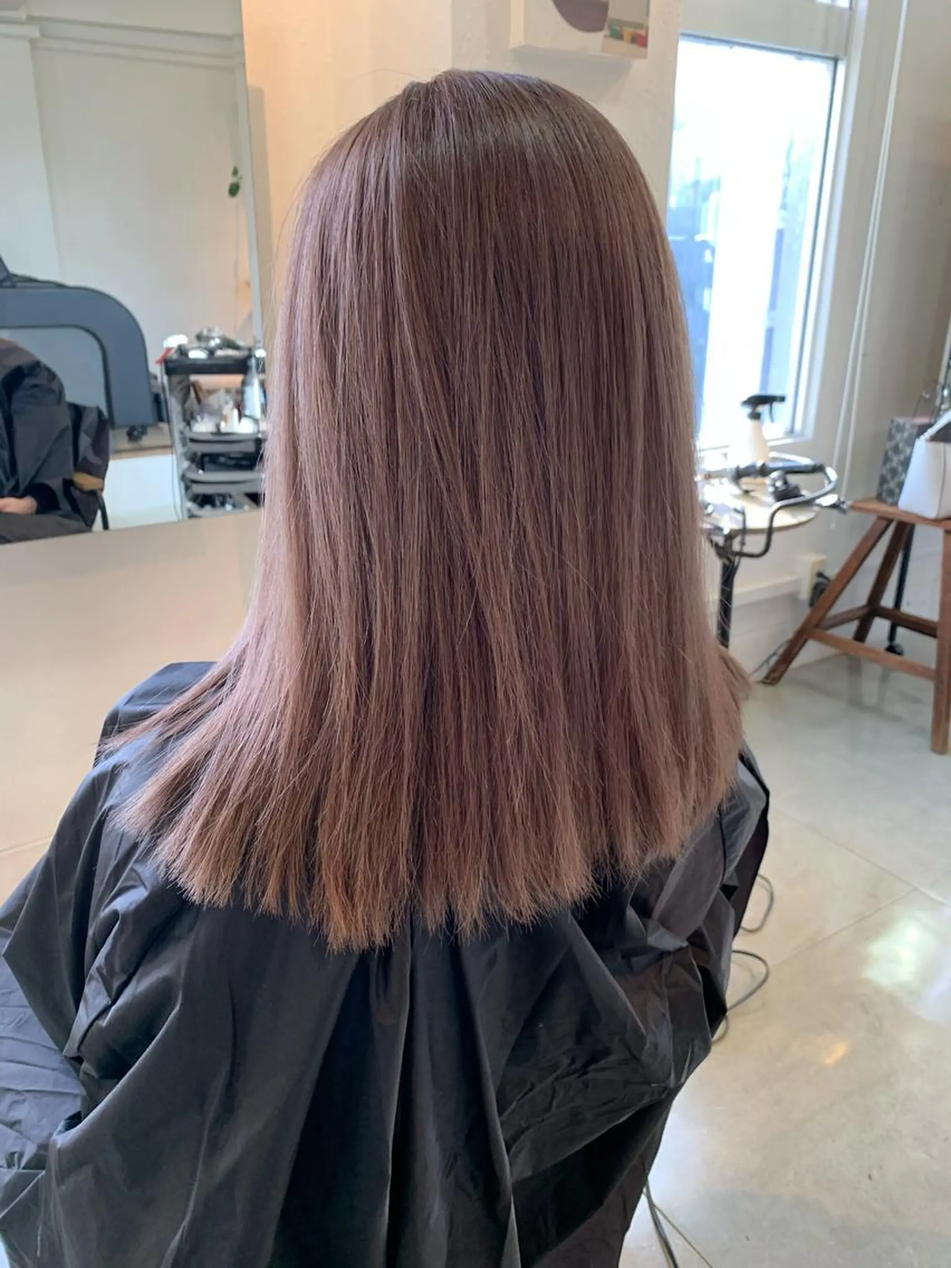 セミロング カラー 船津武俊 フナツタケトシのヘアスタイル