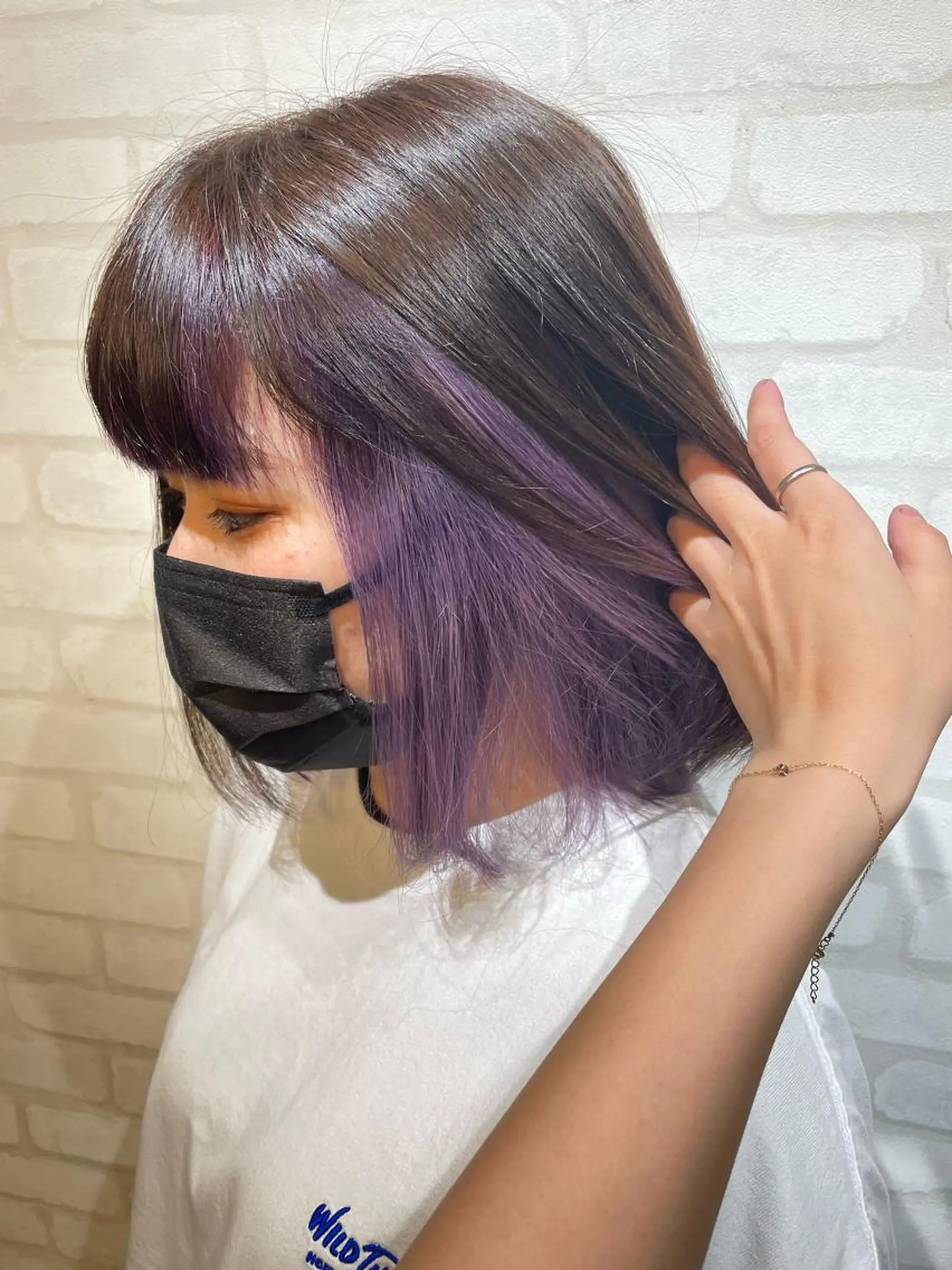 ミディアム カラー ハイトーンカラー インナーカラー パープルカラー 🌝秦 美羽🌝のヘアスタイル