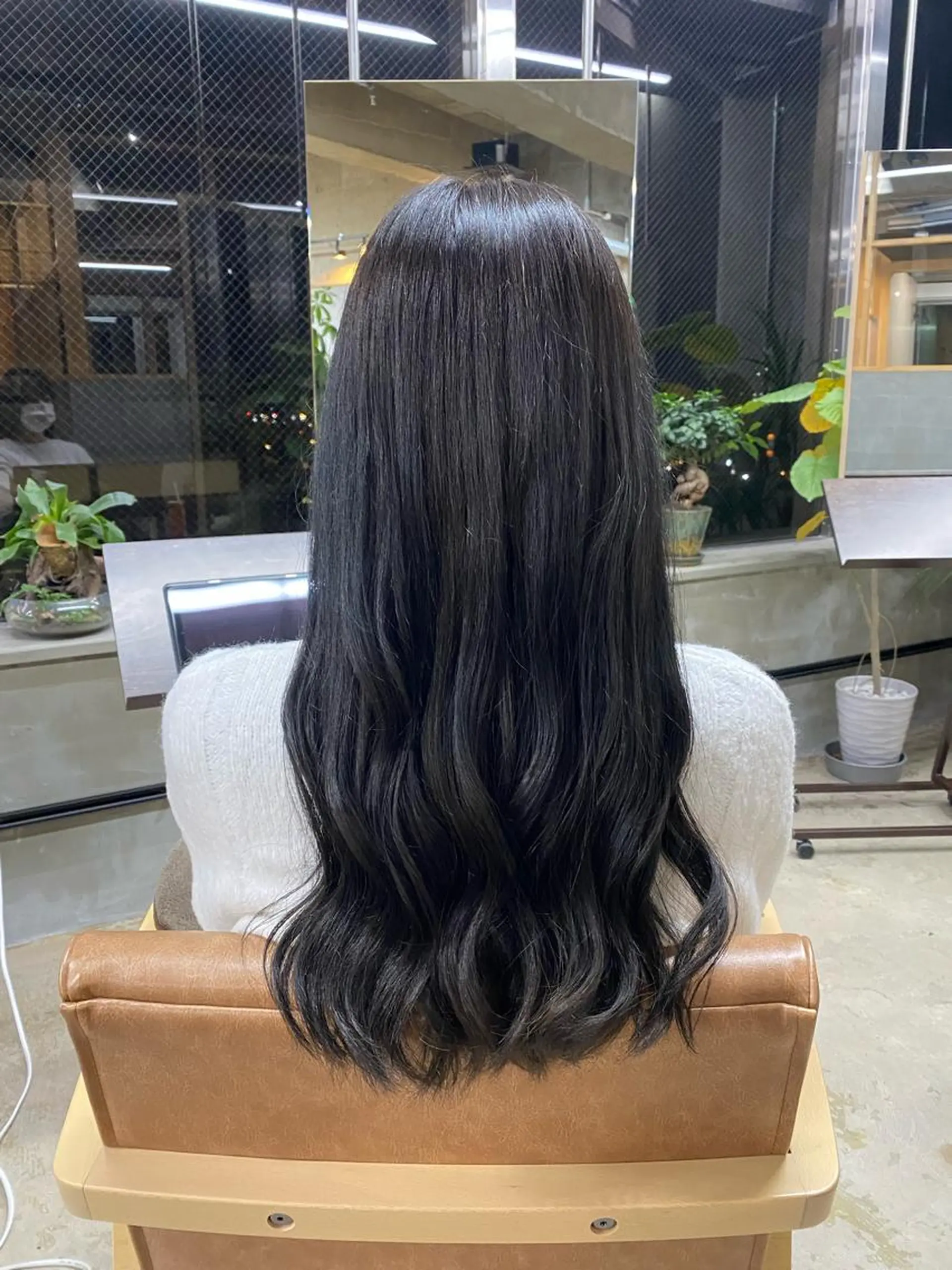 ロング 茜璃/ブリーチカラー /レイヤーカットのヘアスタイル