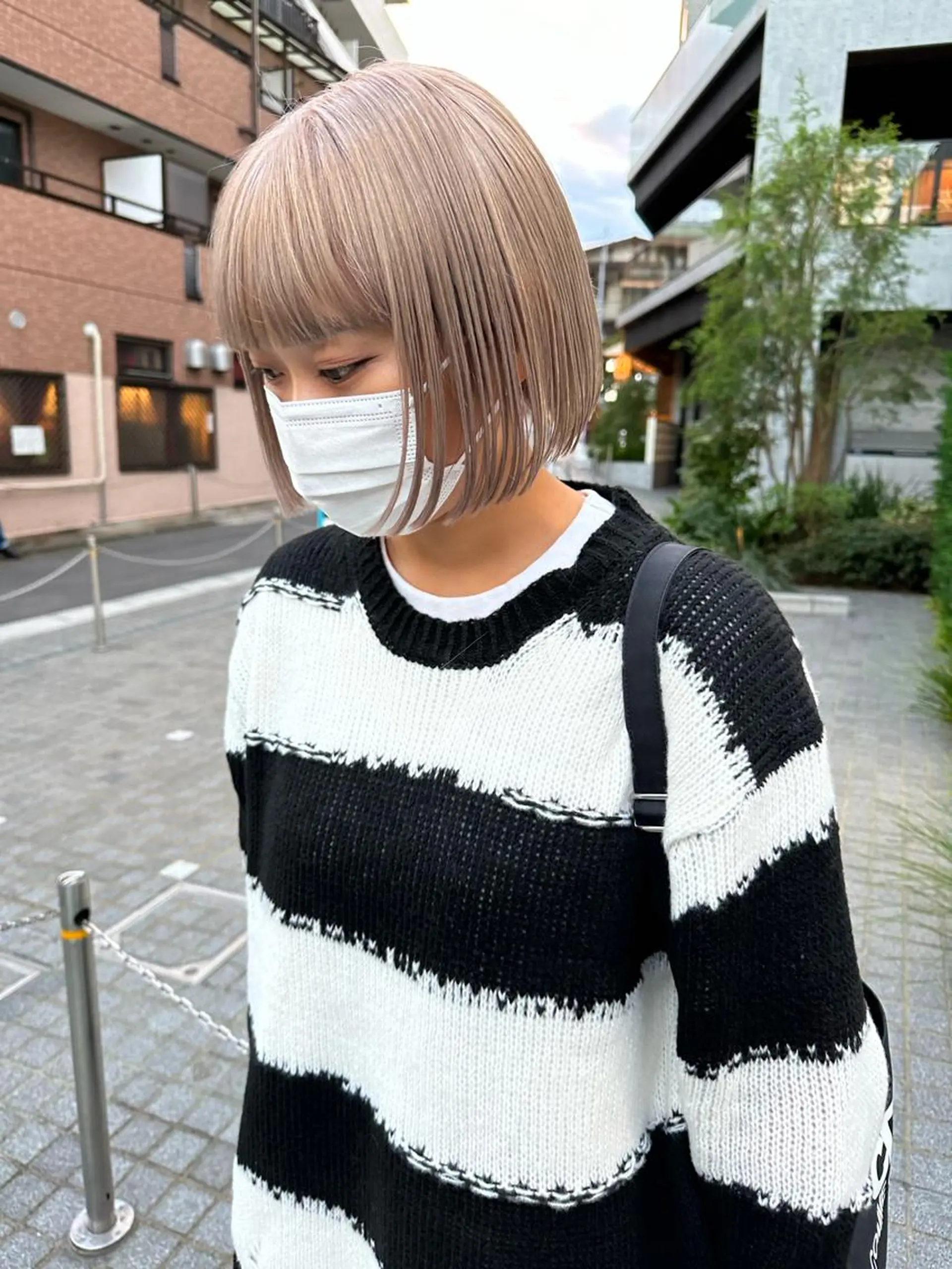 ショート カラー ハイトーンカラー ボブ カット ヘアカラー トリートメント パーマ/透明感カラー /ボブ/吉田一生のヘアスタイル