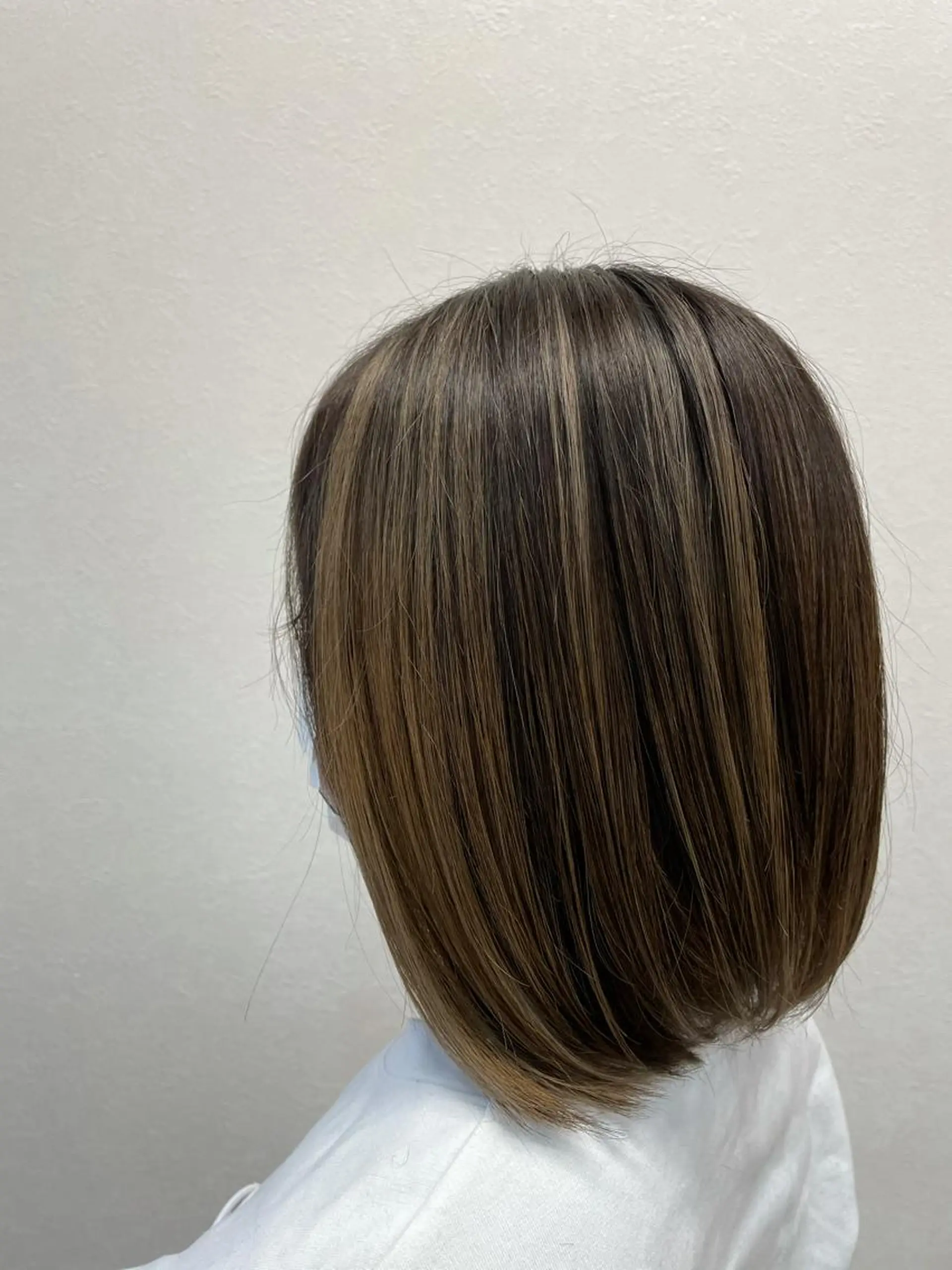 ミディアム カラー バレイヤージュ ハイライトカラー ハイライト レイヤーカット Hair salon Reve〜レーヴ〜所属・髪質改善・美髪矯正 特化型美容師・北野のヘアスタイル