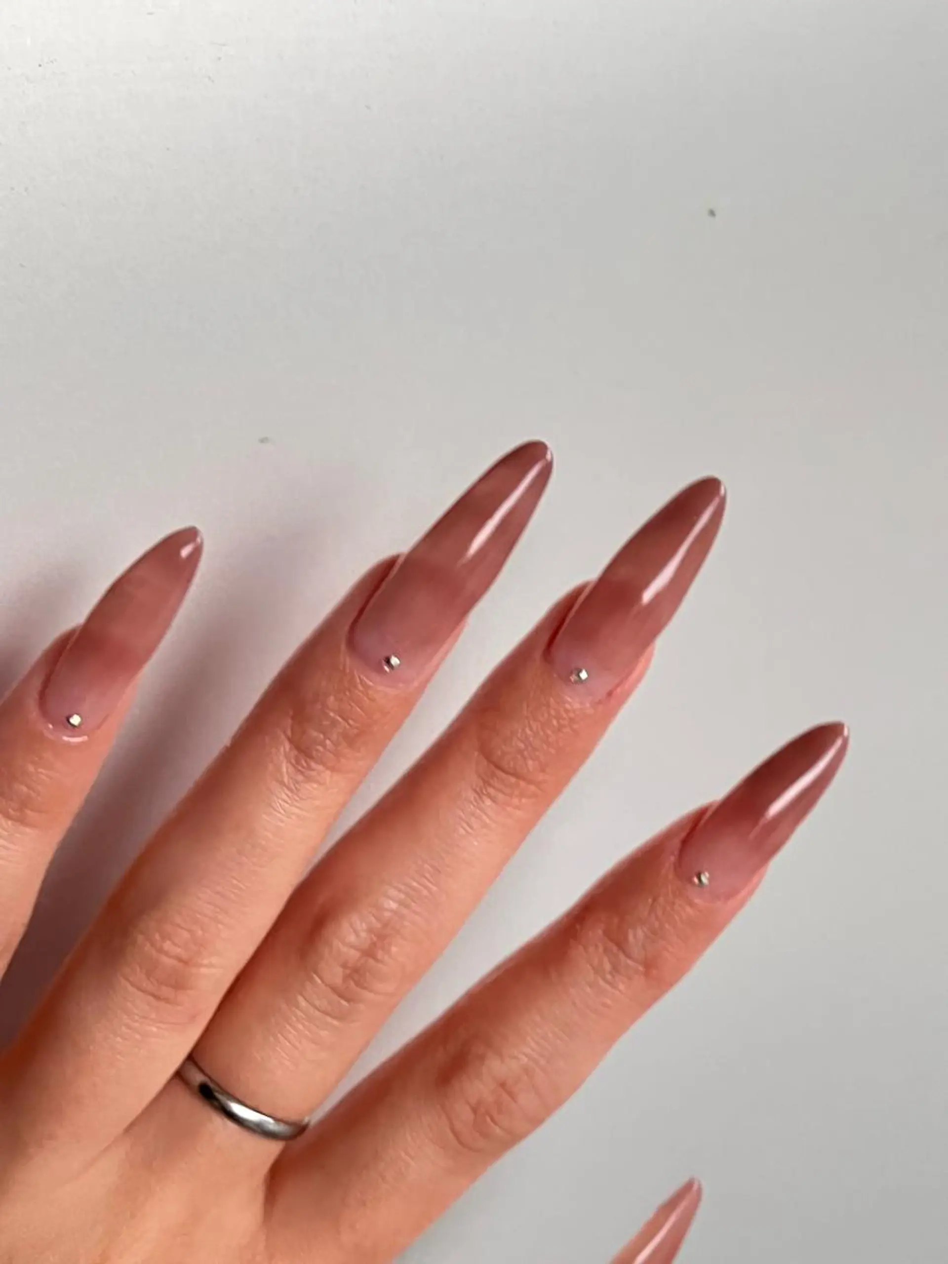 ネイル グラデーション オフィスネイル シンプルネイル ハンドネイル キンジョウ ハルナのネイルデザイン