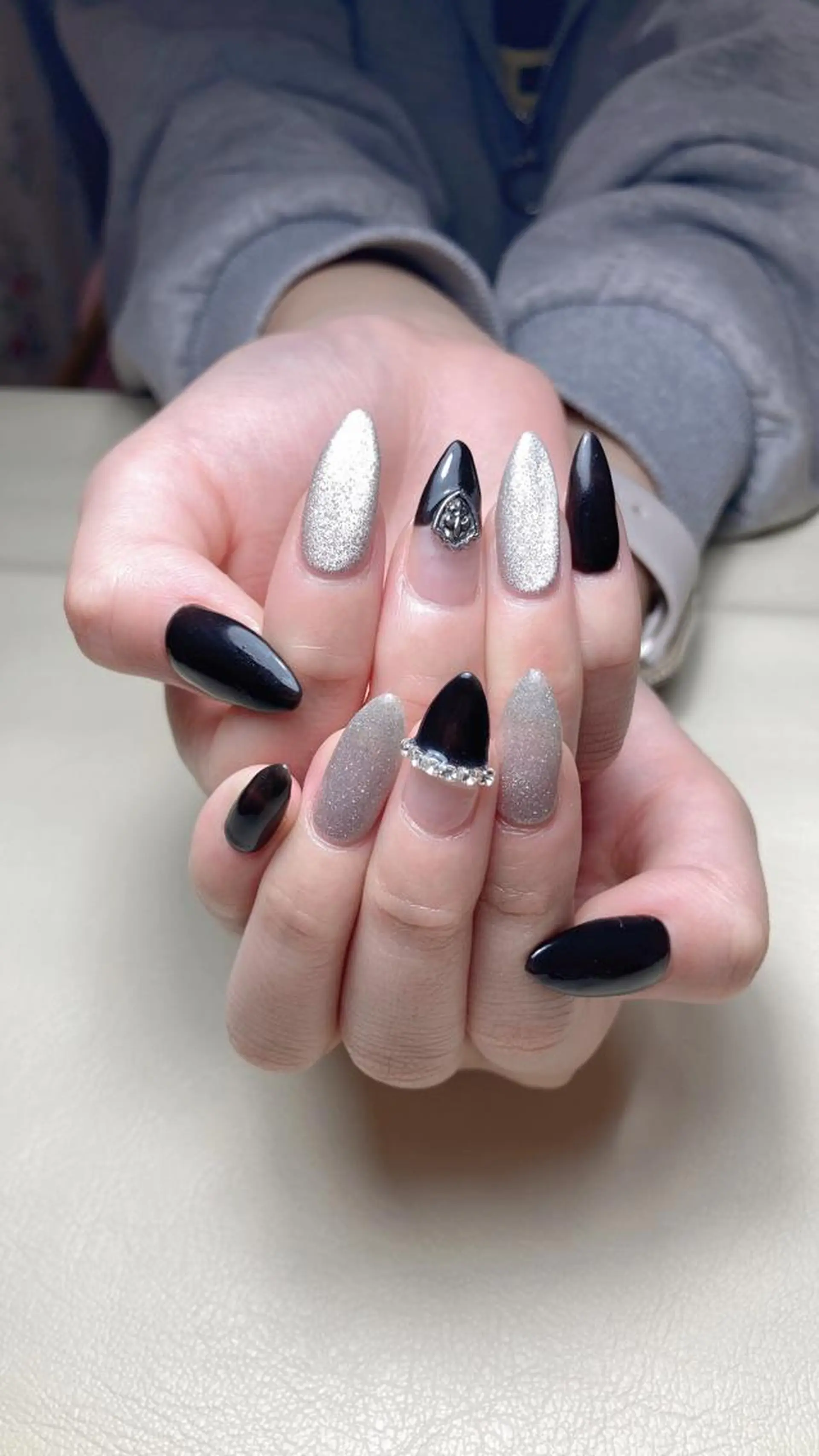 ネイル ewt miniのマツエク・マツパデザイン