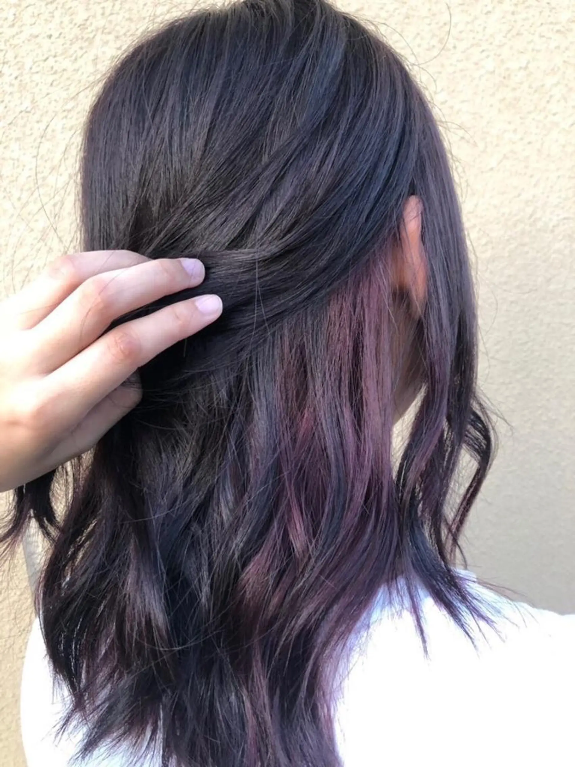 セミロング カラー 大内 郁のヘアスタイル