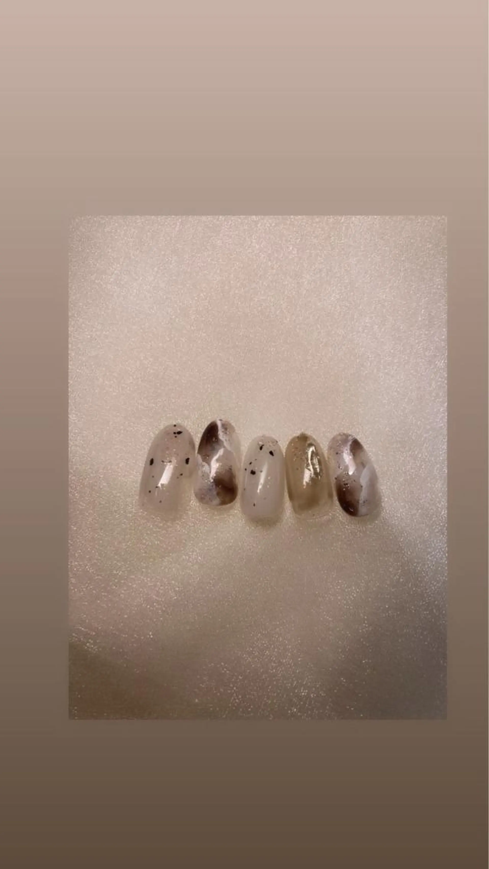 セミロング ネイル マツエク・マツパ ハンドネイル MALCAnail(マルカネイル)所属・荒木 莉奈のネイルデザイン