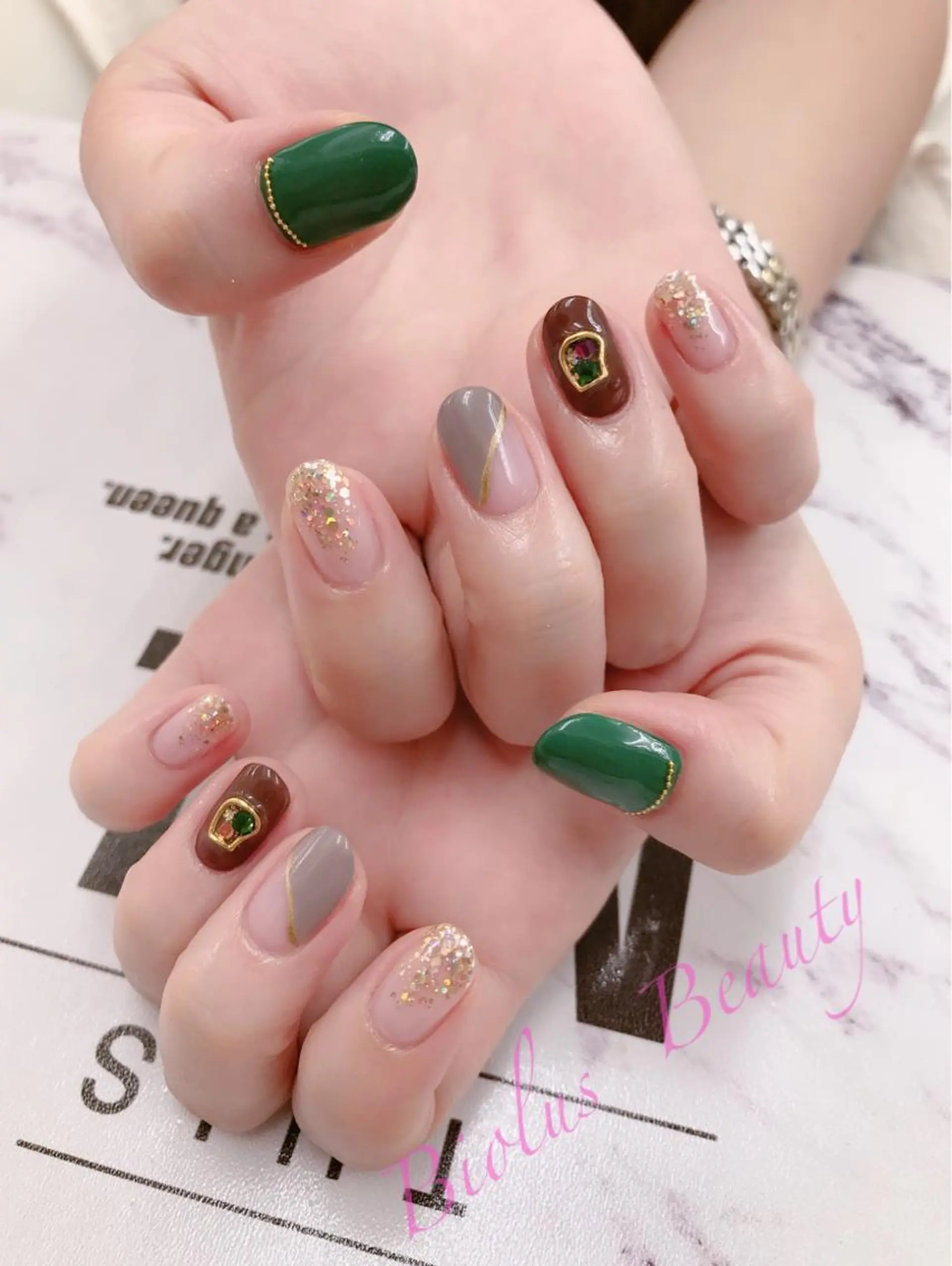 ネイル vimore ネイルサロンのネイルデザイン