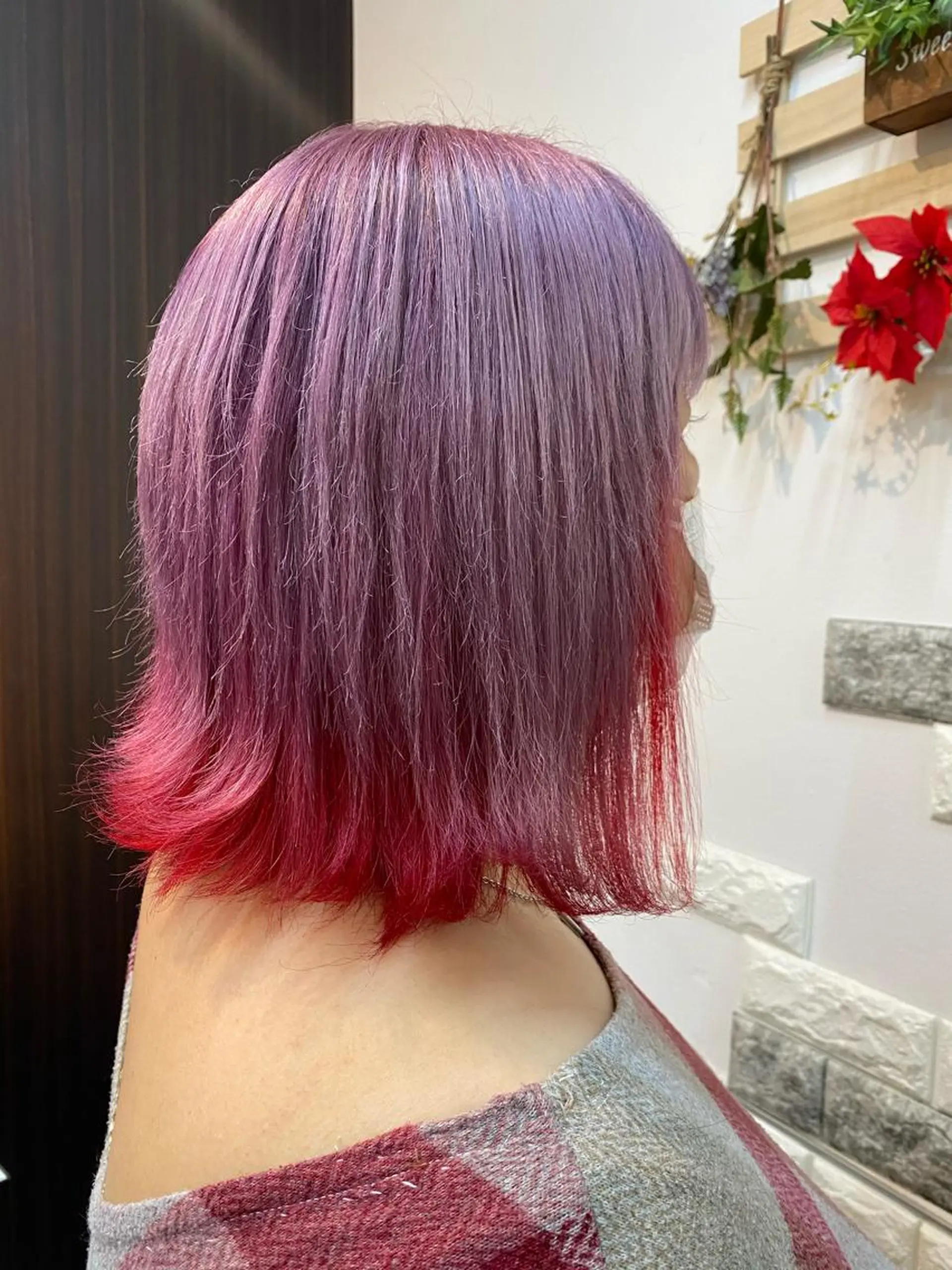 ミディアム カラー ショートボブ✨️ 池田芽生のヘアスタイル