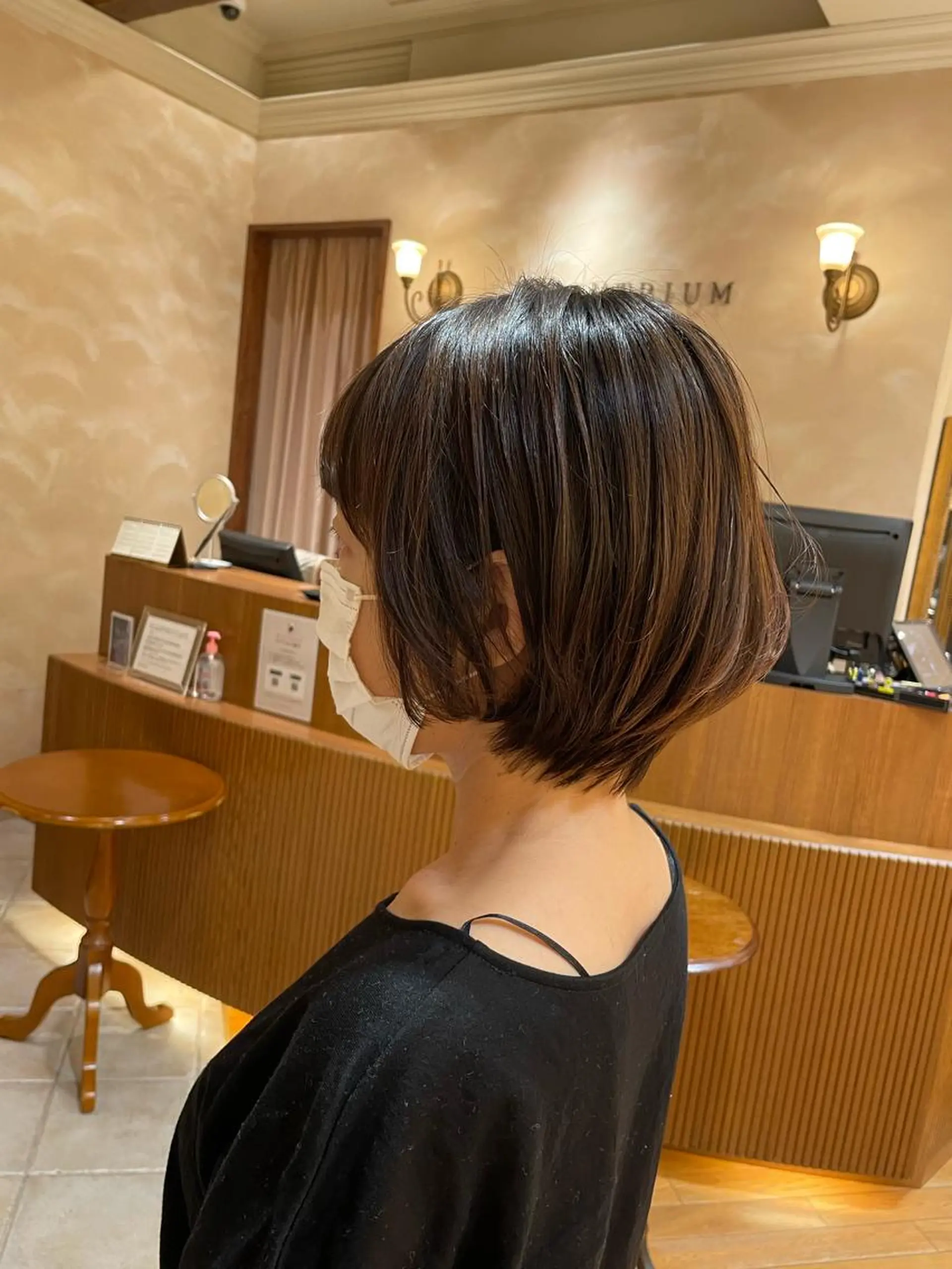 ショート ボブ ホノカのヘアスタイル