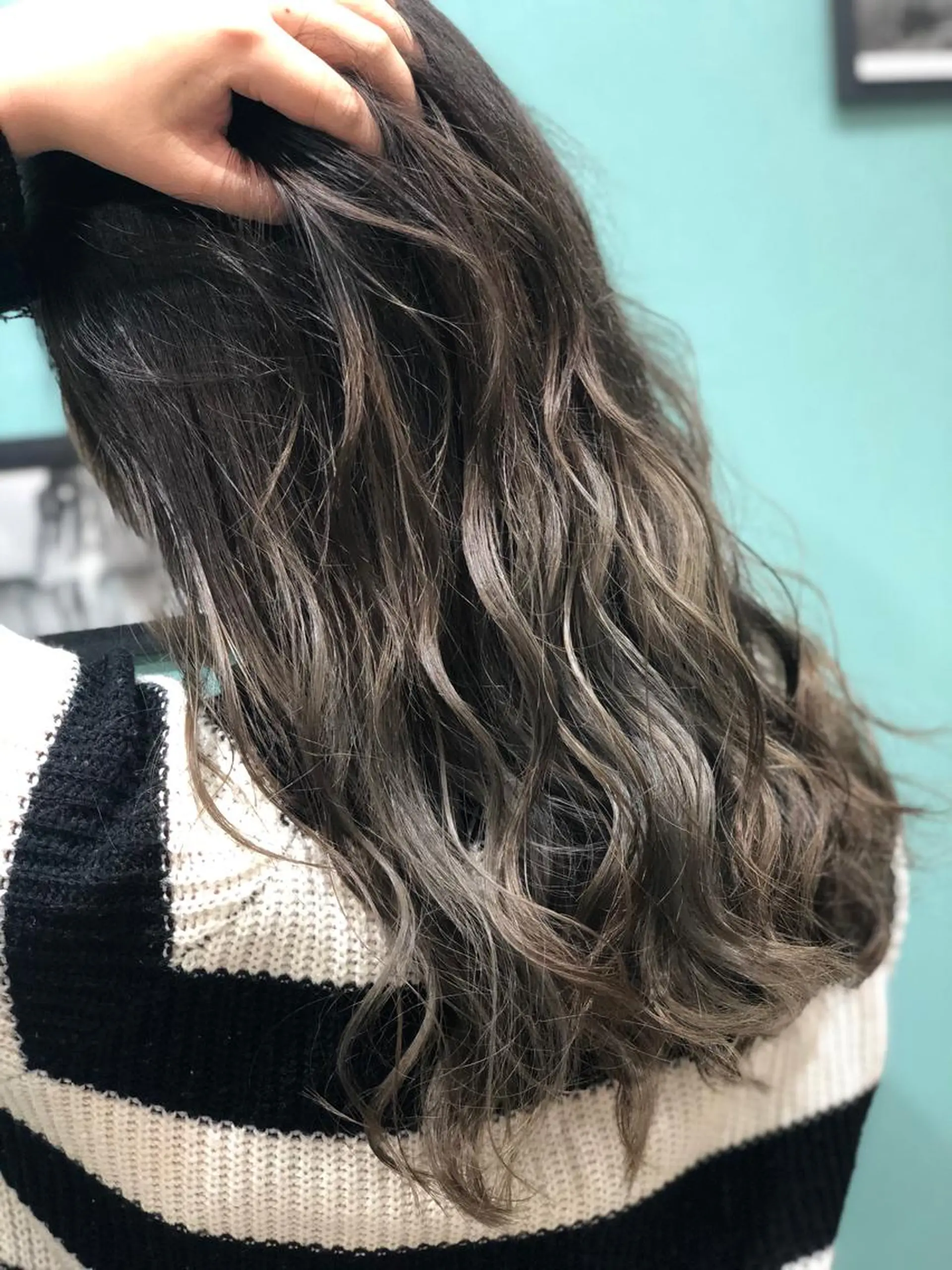 セミロング レイヤーカット ヘアカラー トリートメント Lia所属・縮毛矯正の達人 ☆　松本のヘアスタイル