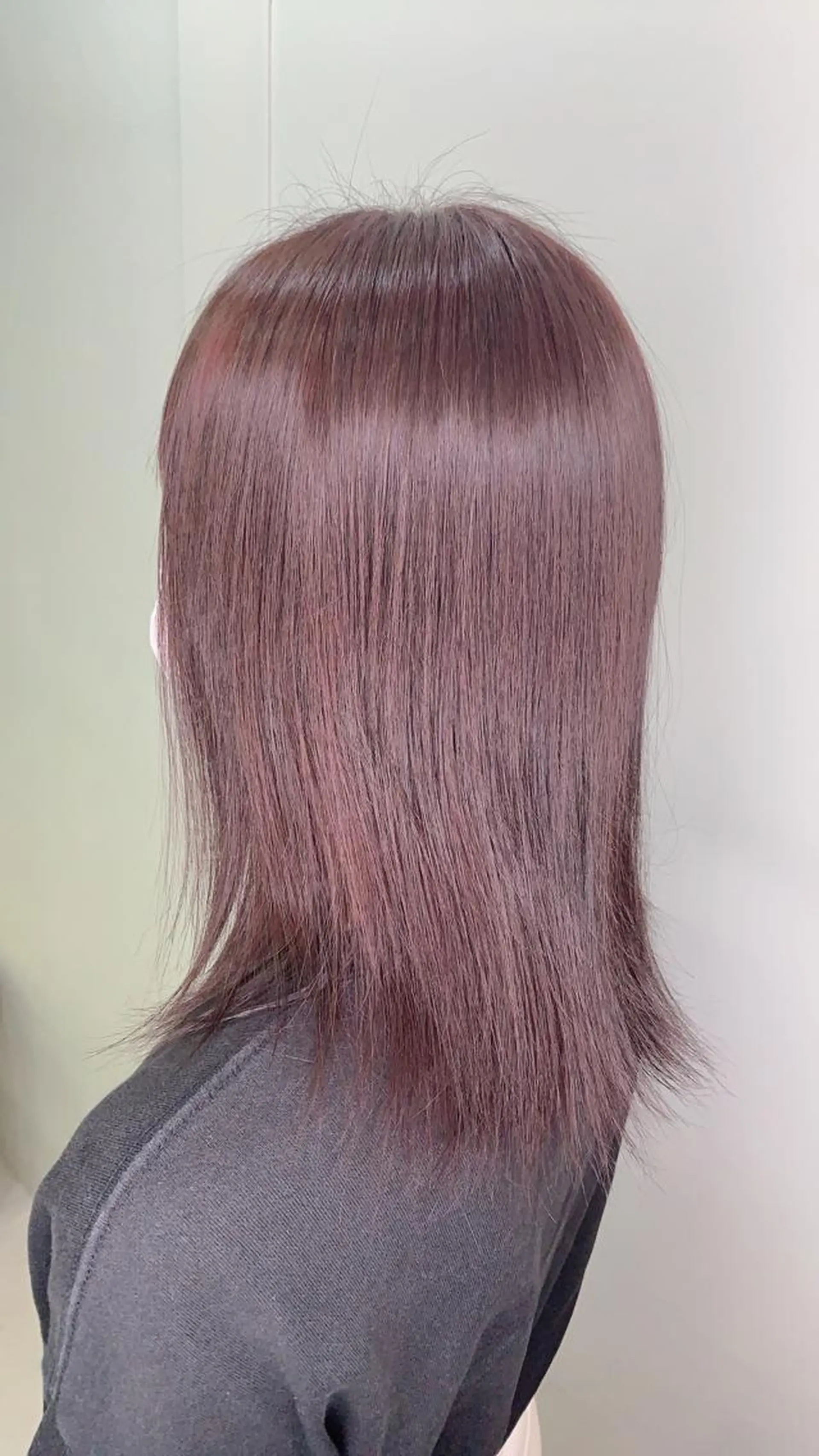 カラー ピンクカラー ami所属・野口 凌のヘアスタイル