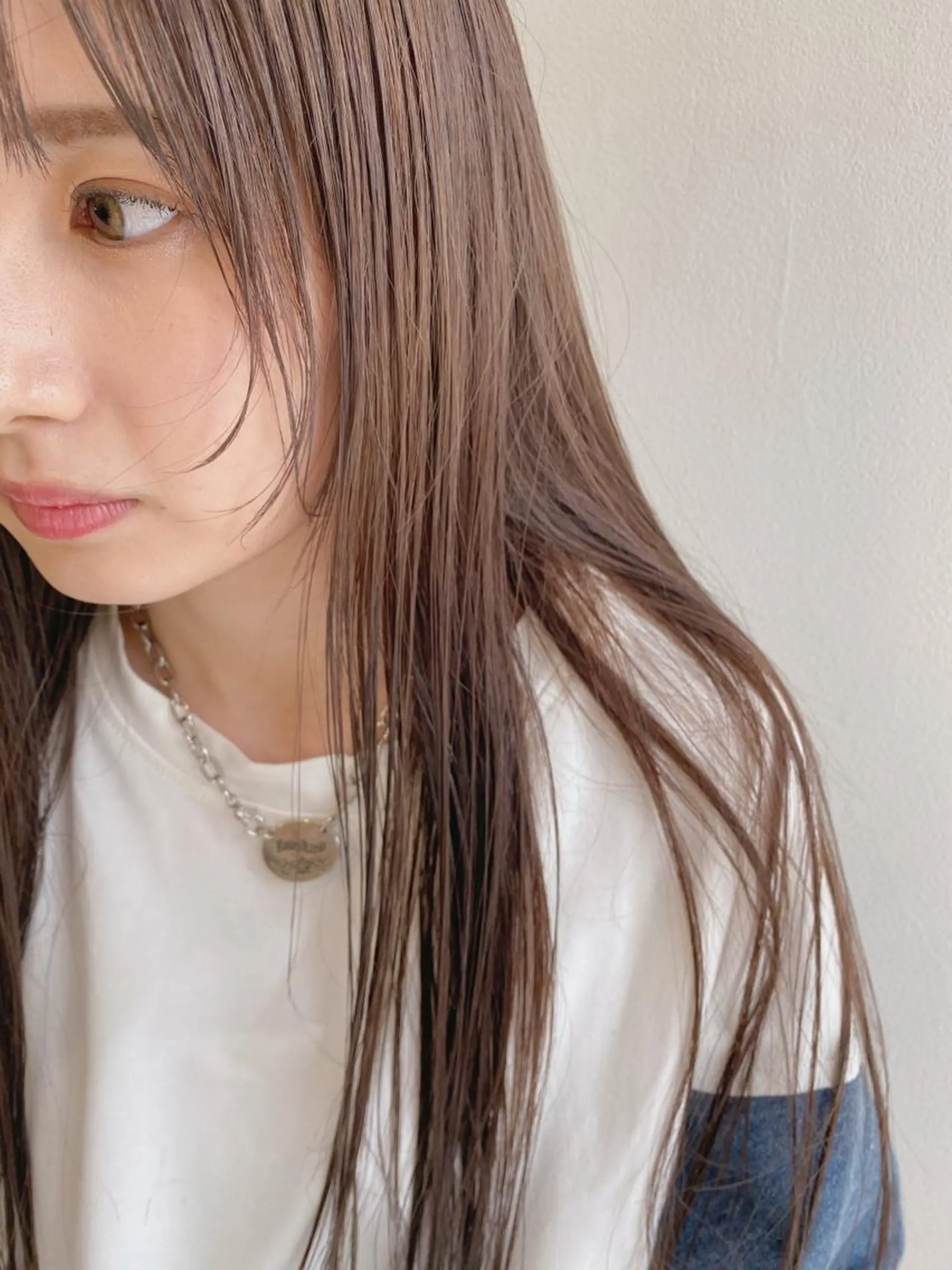 ロング カラー 顔周りレイヤー/韓国 ブリーチminamiのヘアスタイル