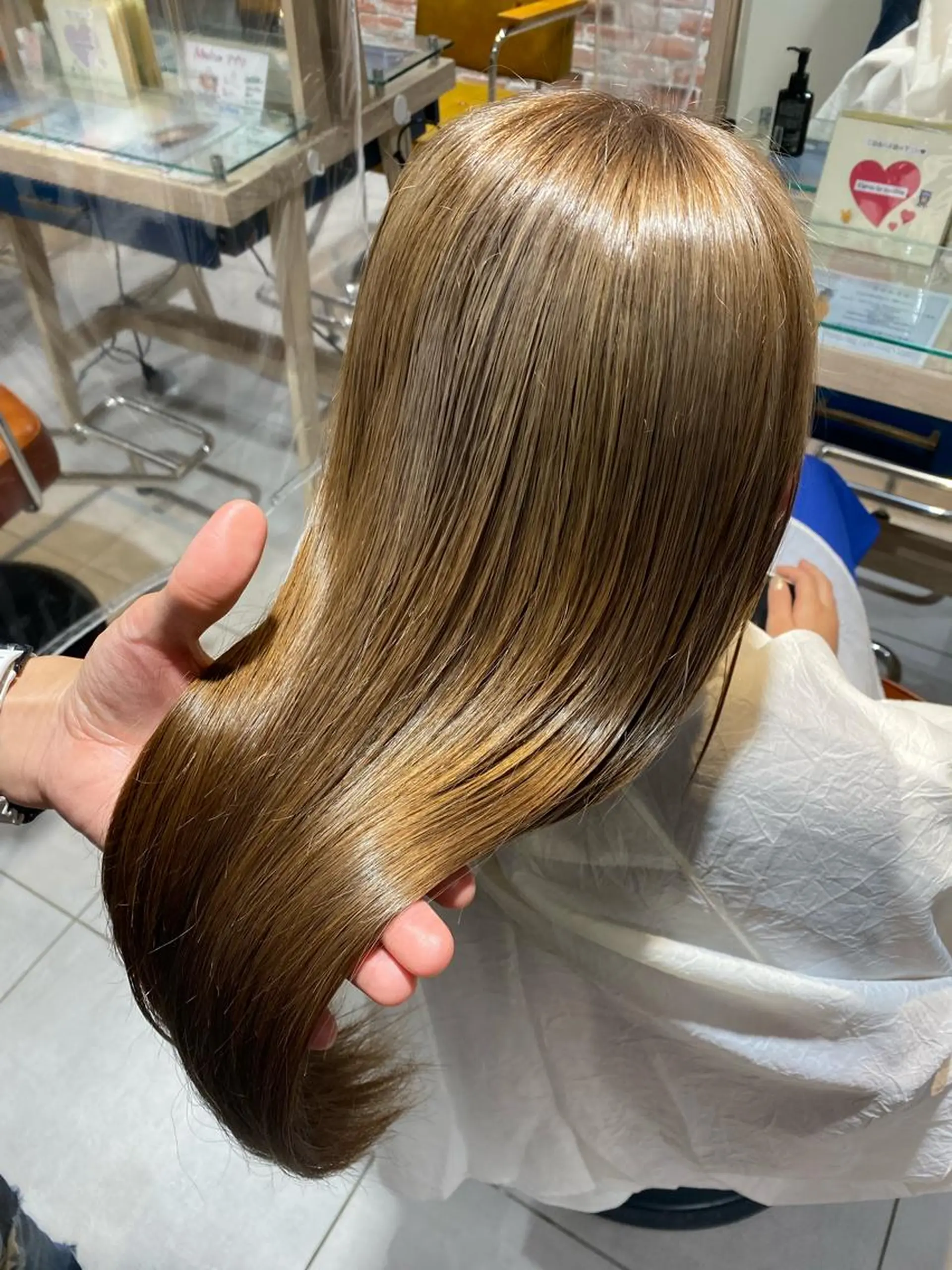 ロング カラー ハイトーンカラー 関口 桃花🌷 暖色カラーのヘアスタイル