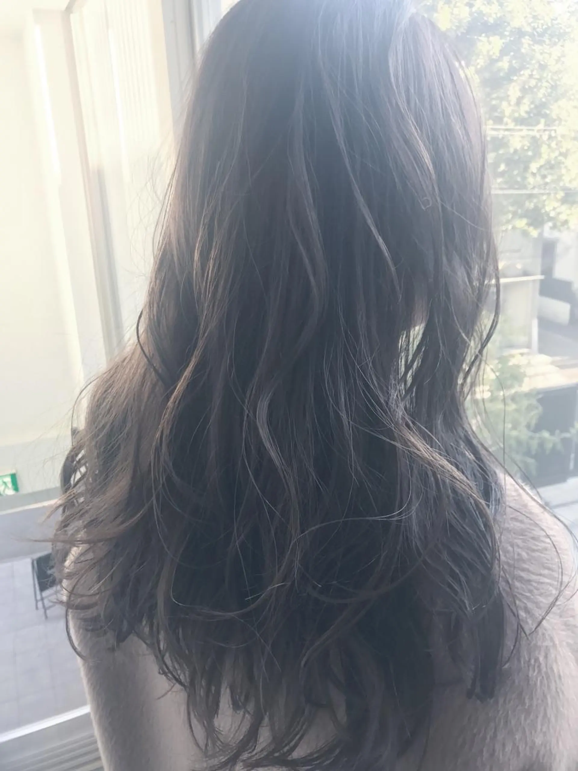 セミロング カラー イルミナカラー DUMBO所属・【完全マンツー 恵比寿】佐藤 翔のヘアスタイル