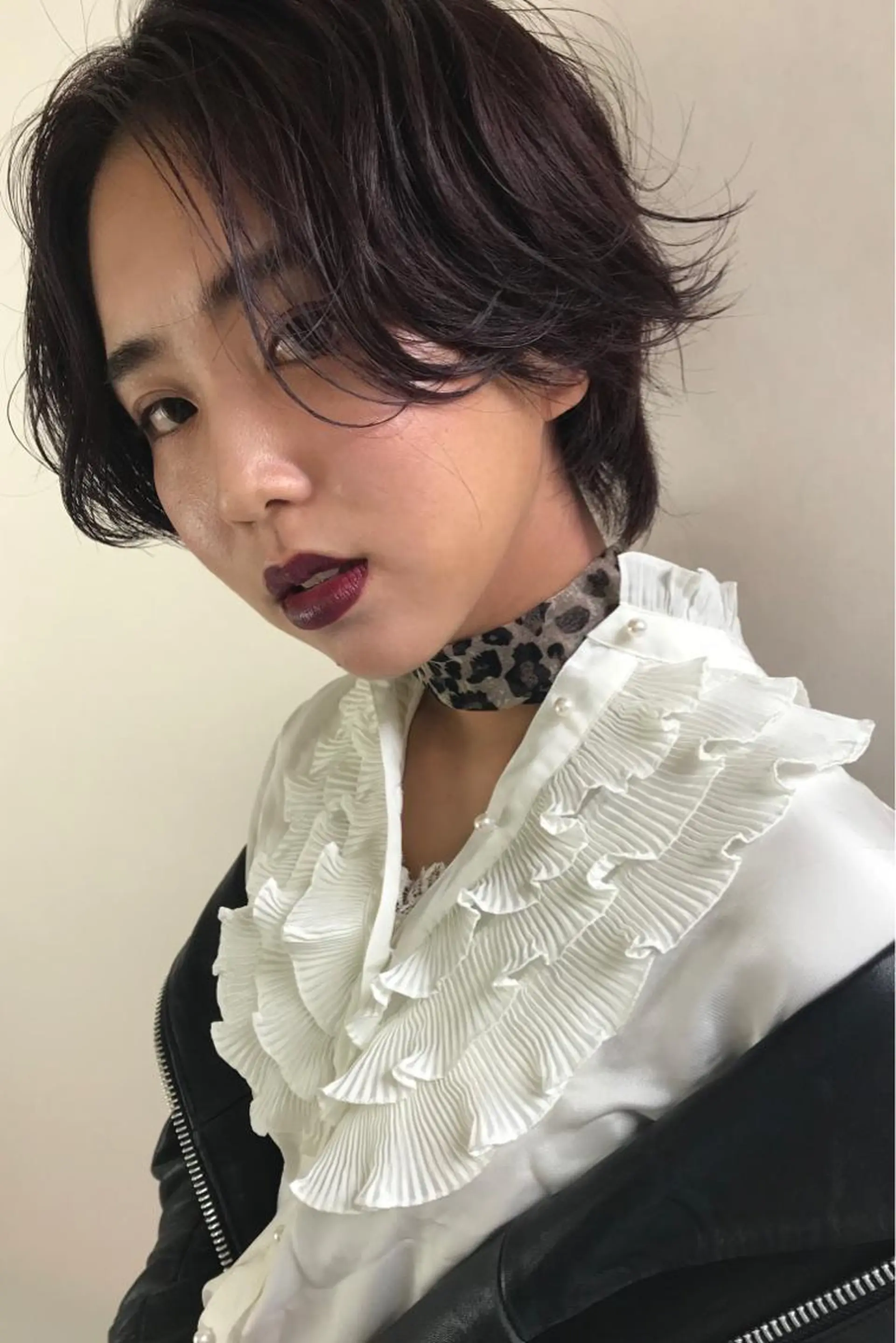 ショート カラー ハンサムショート パープルカラー ショートヘア 樋口 雄稀のヘアスタイル