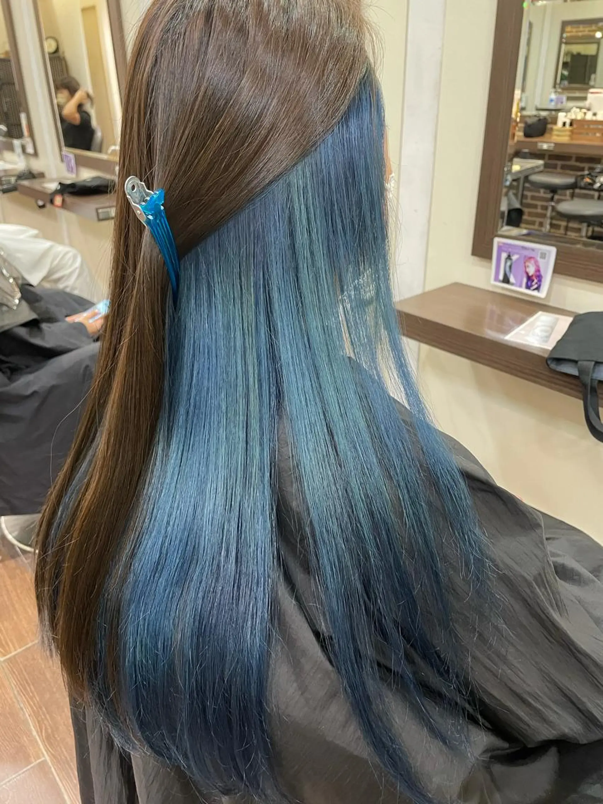 ロング カラー ベージュカラー ブルーカラー グレージュ ハイトーンカラー インナーカラー ヘアカラー トリートメント 韓国ヘア🦋 MIYUのヘアスタイル