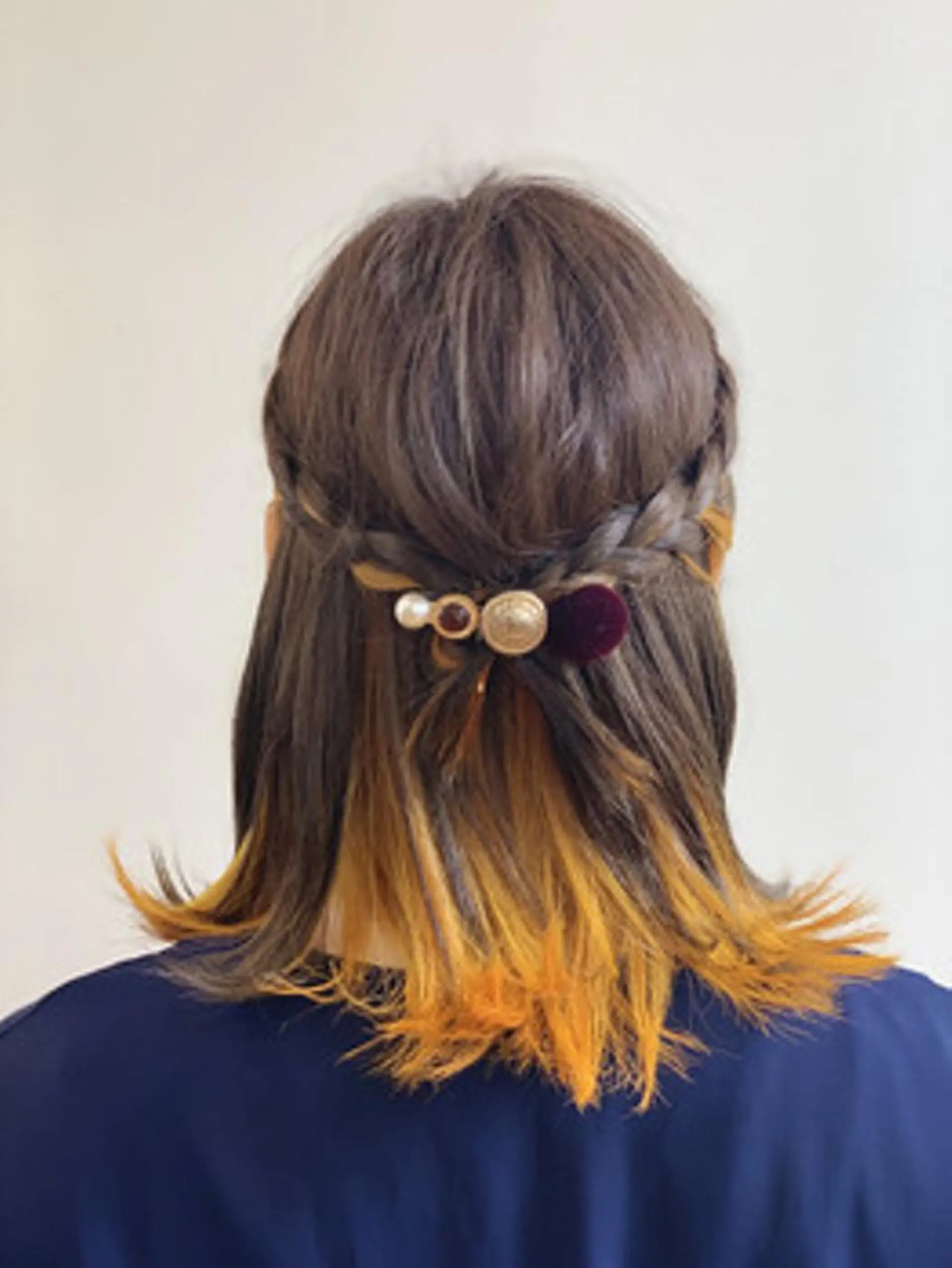 カラー アディクシーカラー アッシュ デザインカラー ハイライトカラー イルミナカラー ヘアカラー nao*c北大和店 スタイリスト担当のヘアスタイル