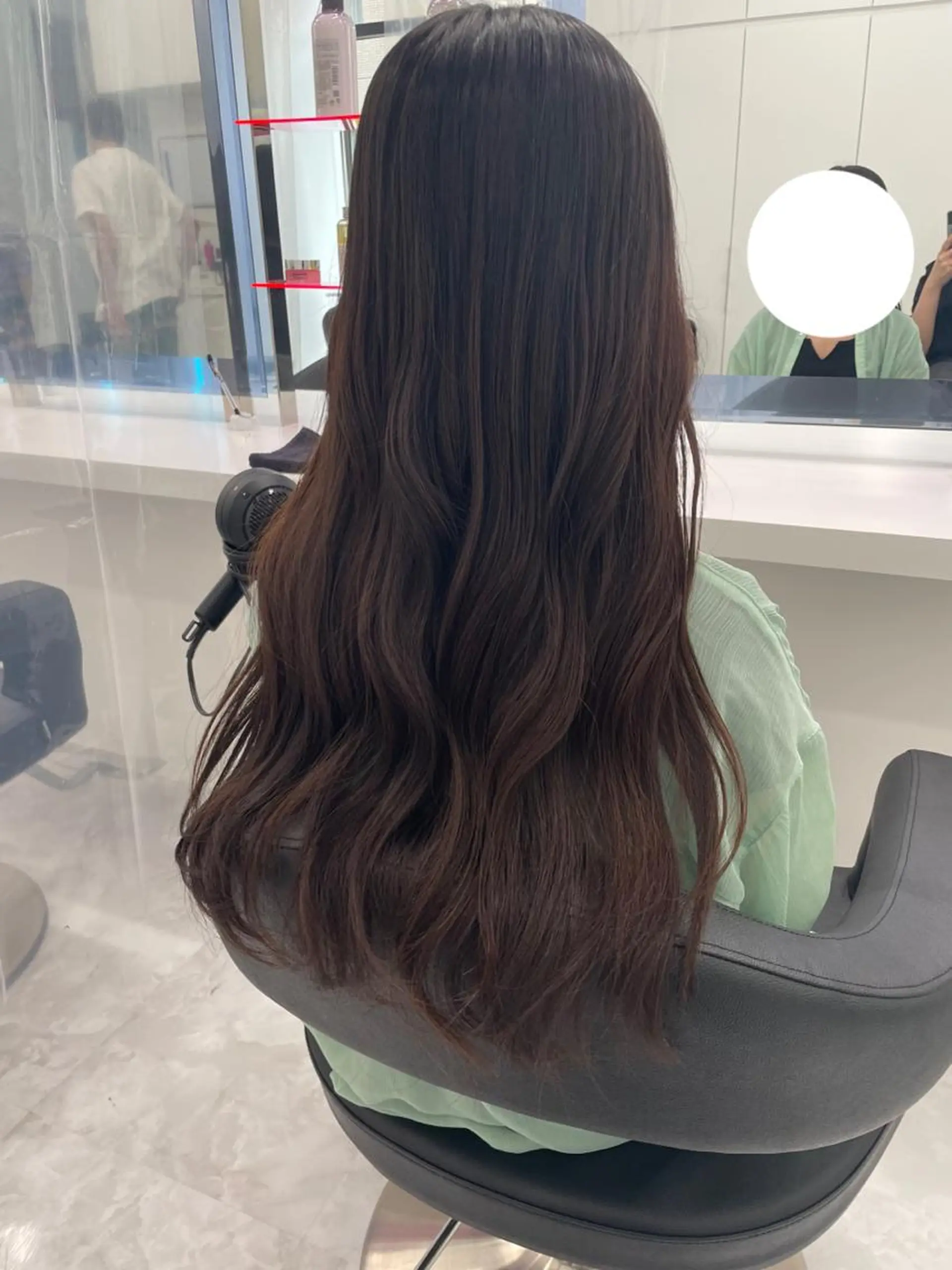 ロング Ella所属・nana【艶髪】/ レイヤー/縮毛矯正のヘアスタイル