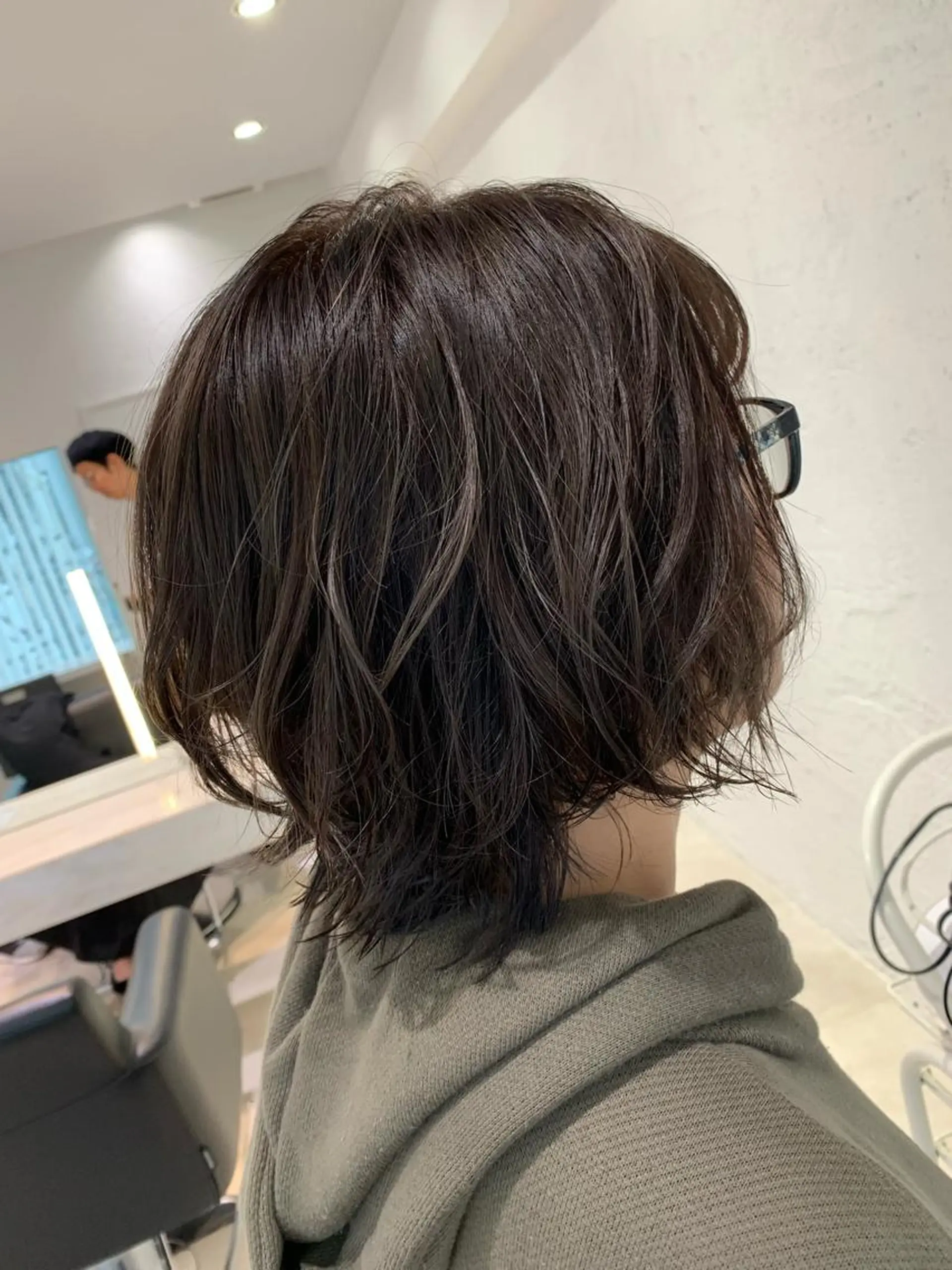 ショート カラー パーマ 韓国ヘア🇰🇷/ レイヤーカット✂︎のヘアスタイル
