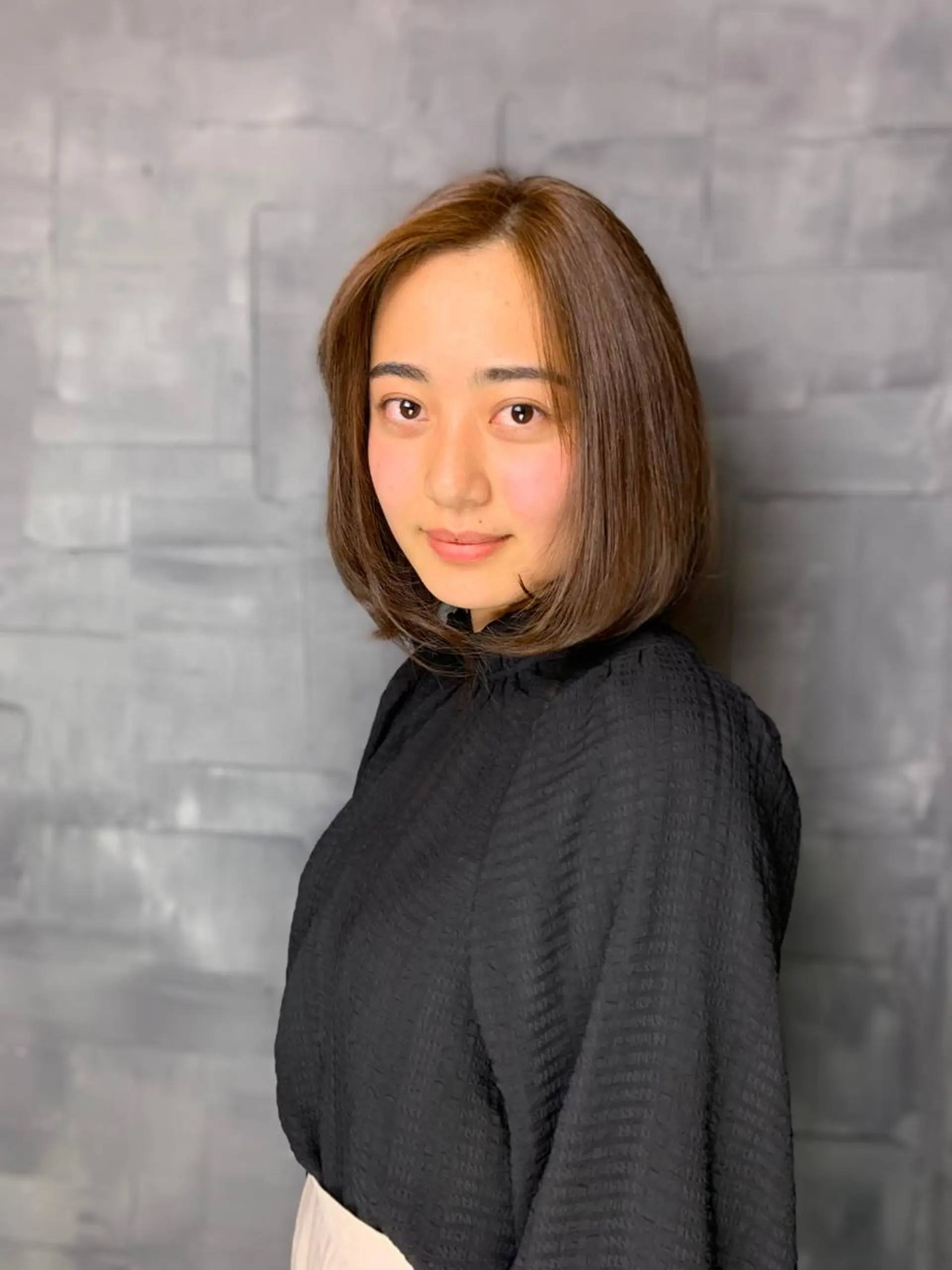 セミロング カラー ヘアアレンジ ブリーチ BARON Beauty 池袋 個室美容室所属・✄KOSUGE KYOUSUKE✄のヘアスタイル