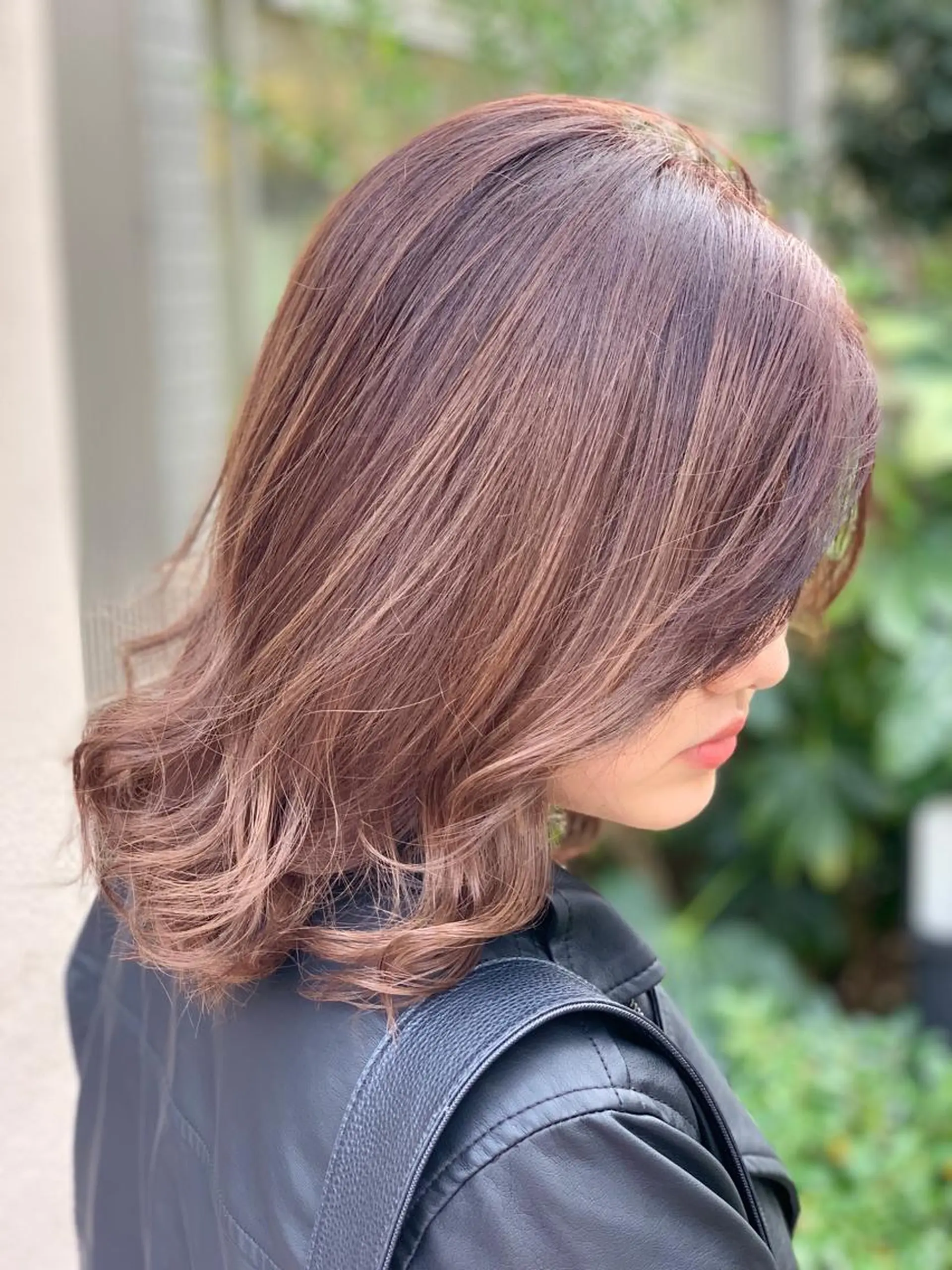 ミディアム カラー アッシュ ラベンダーカラー 縮毛矯正 N° jillva ♦️川端裕司♦️のヘアスタイル