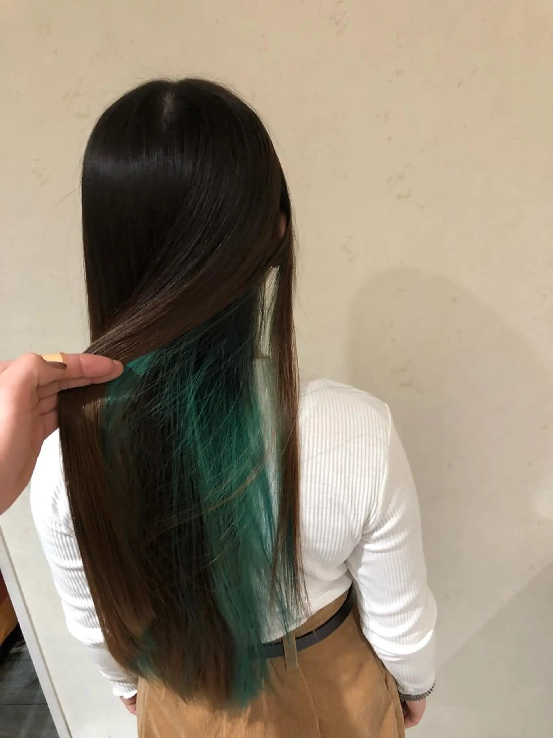 ロング カラー 小島嵩人 縮毛矯正 髪質改善のヘアスタイル