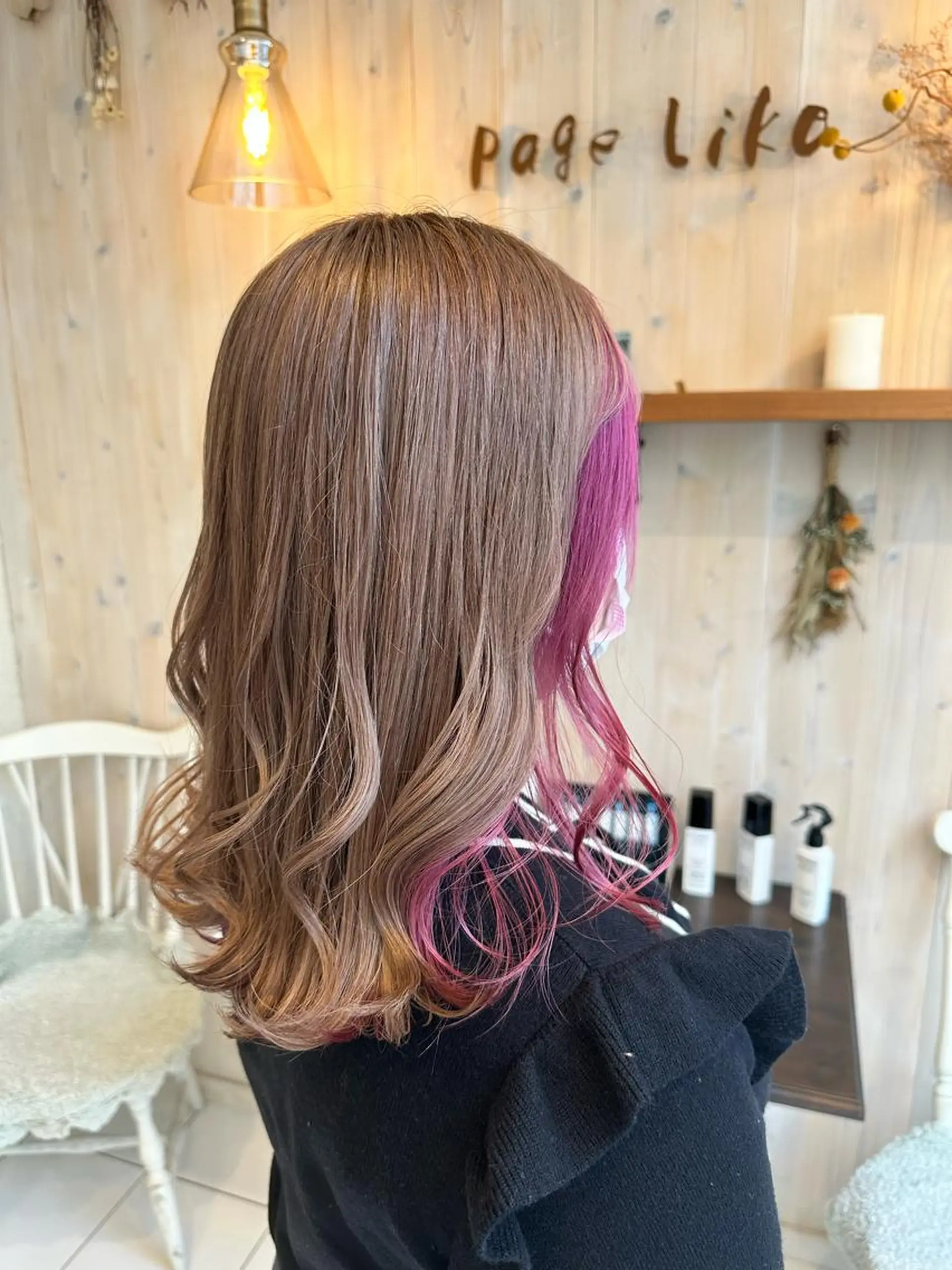 ミディアム カラー ベージュカラー ブリーチ インナーカラー ピンクカラー ホワイトベージュ カット ヘアカラー トリートメント アニメオタク美容師✂ miharuのヘアスタイル