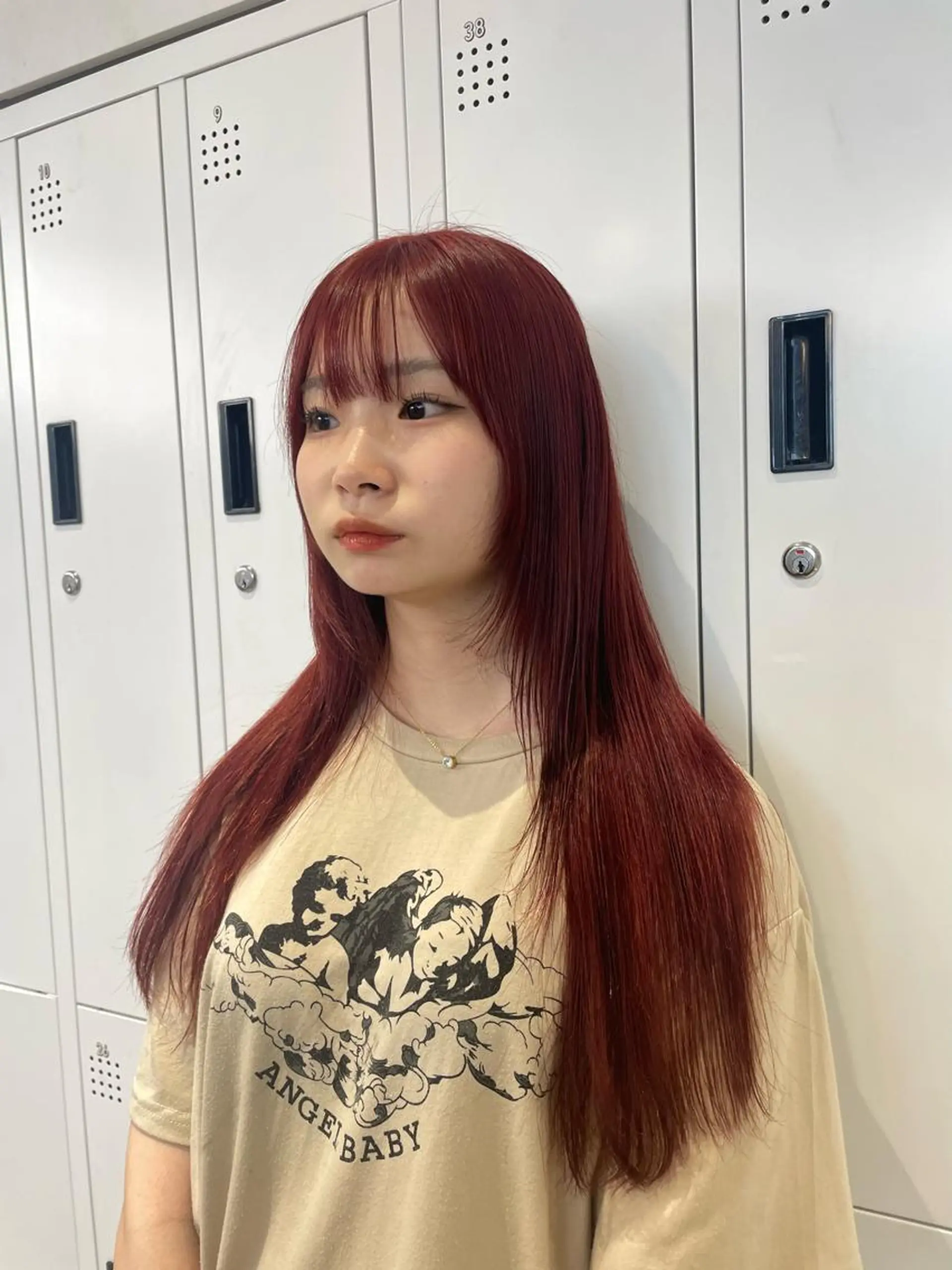 ロング カラー ブリーチ ヘアカラー 🌟暖色系ハイトーン 🌟AIのヘアスタイル