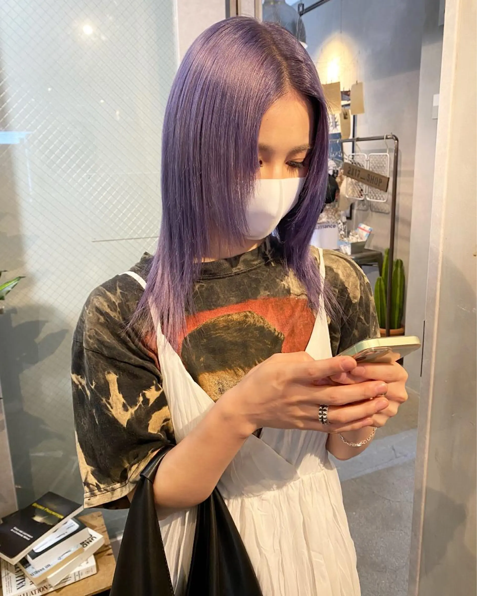 セミロング ヘアカラー トリートメント MIYU💋💖 〈XENA渋谷本店〉のヘアスタイル