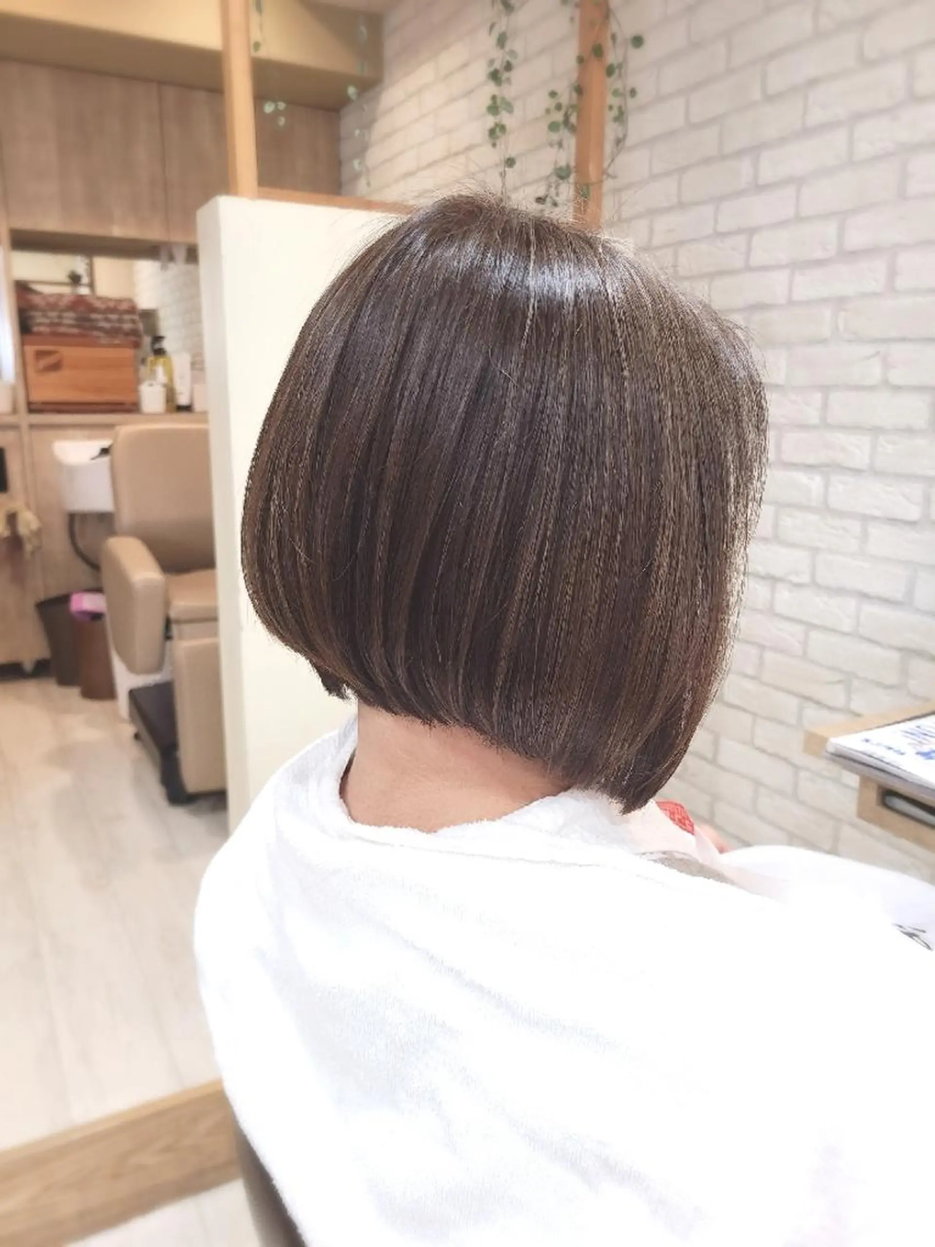 ミディアム カラー デザインカラー カット ヘアカラー トリートメント ヘッドスパ 川崎 敏智のヘアスタイル