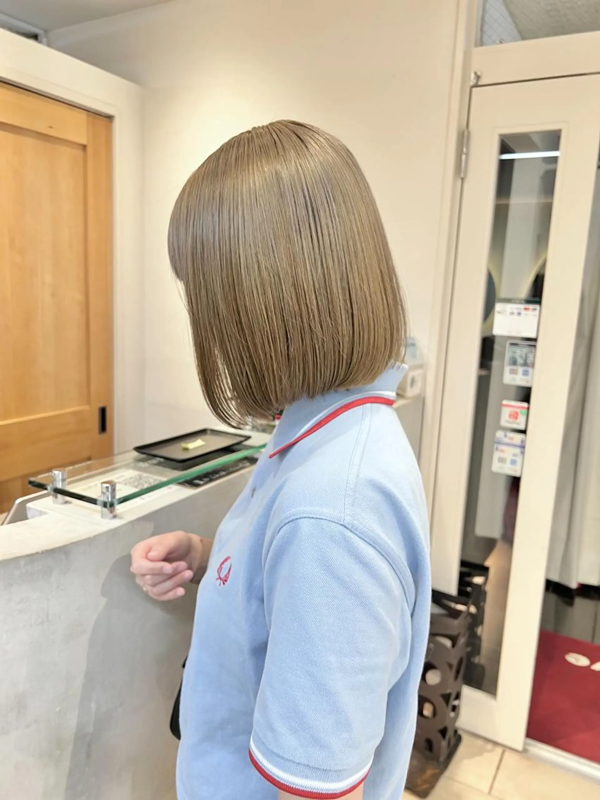 ミディアム センターパート /ニュアンスパーマのヘアスタイル