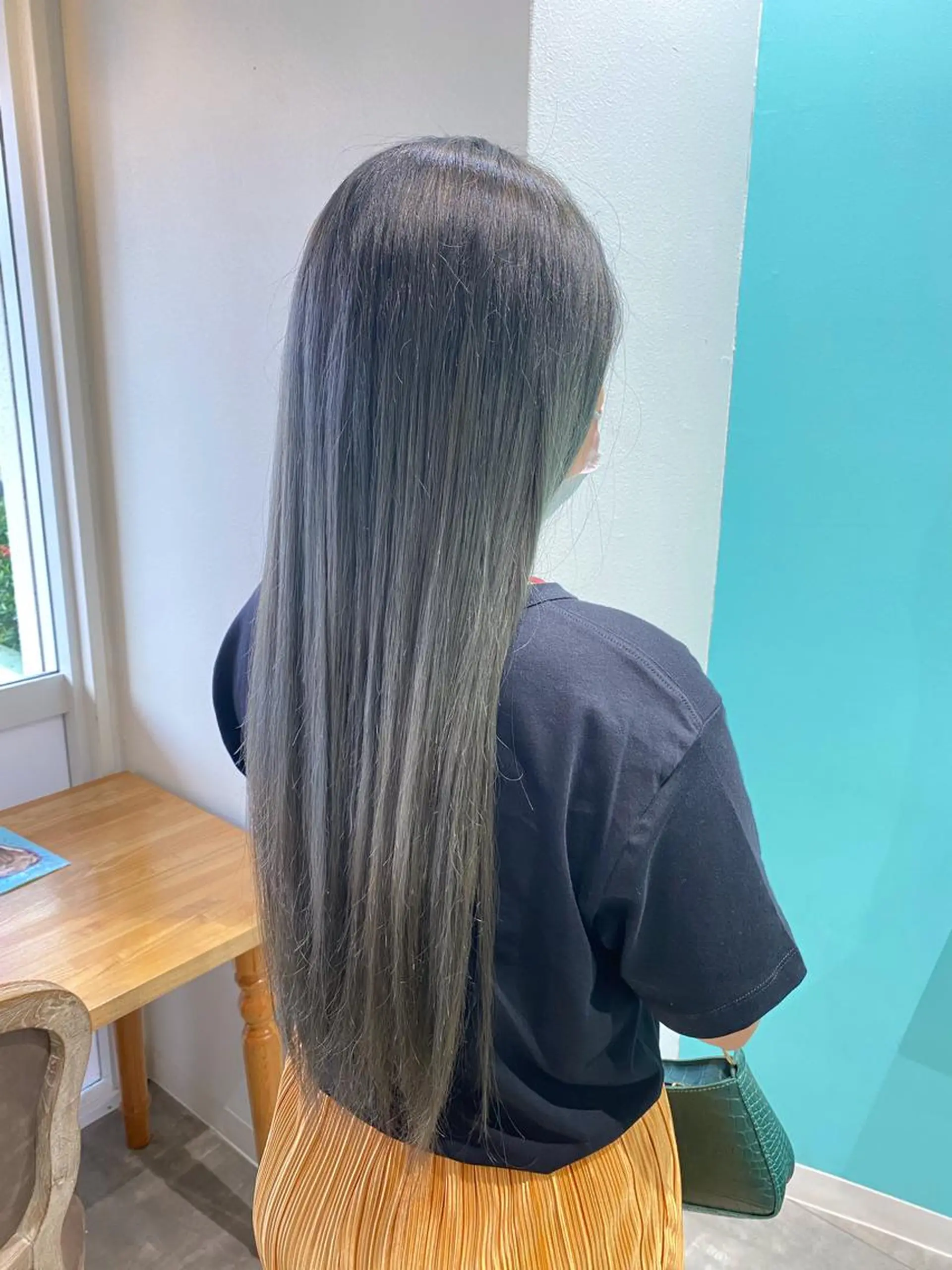 ロング カラー beauty: beast 豊見城店のヘアスタイル