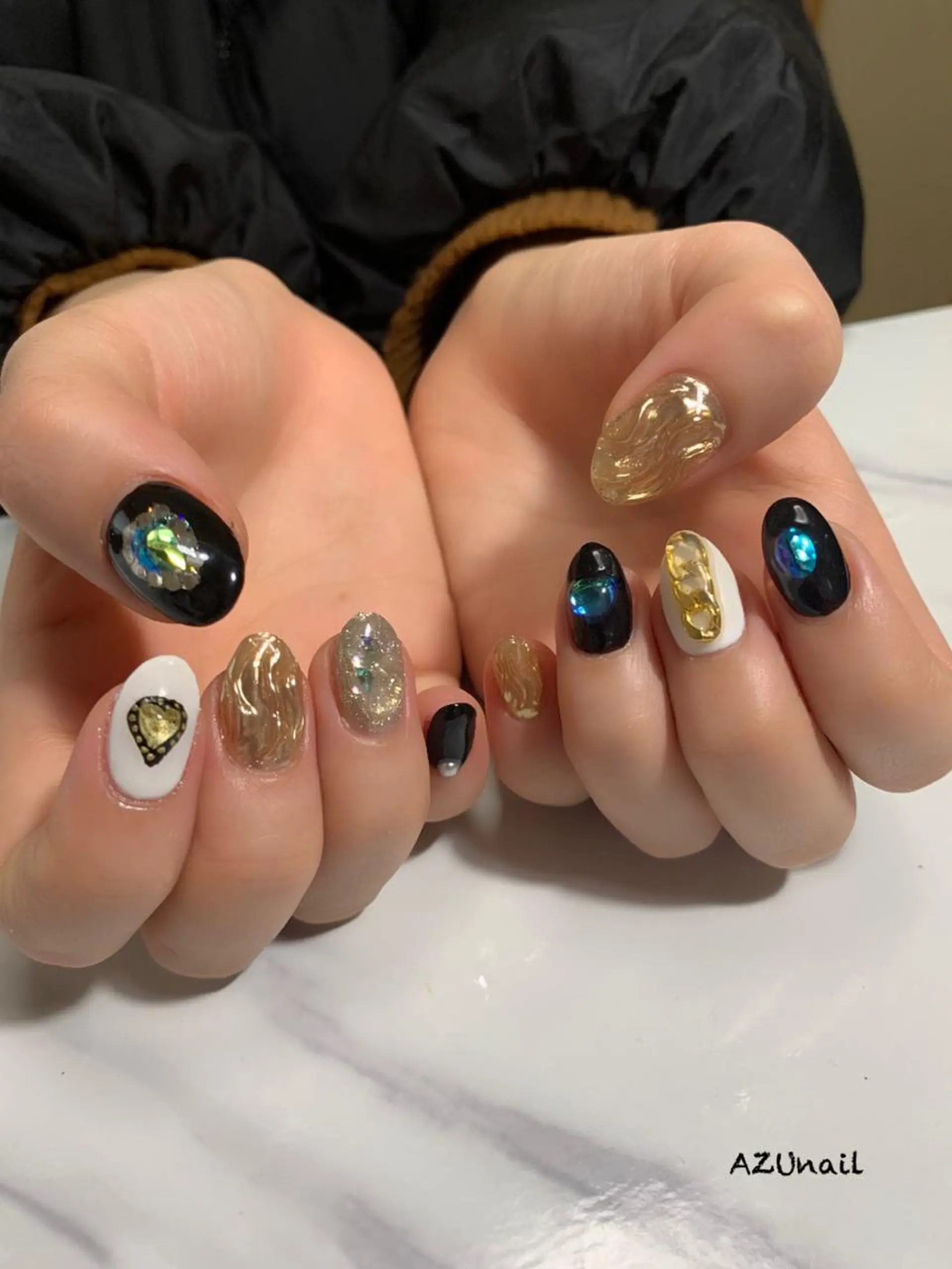 ネイル AZU nailのネイルデザイン