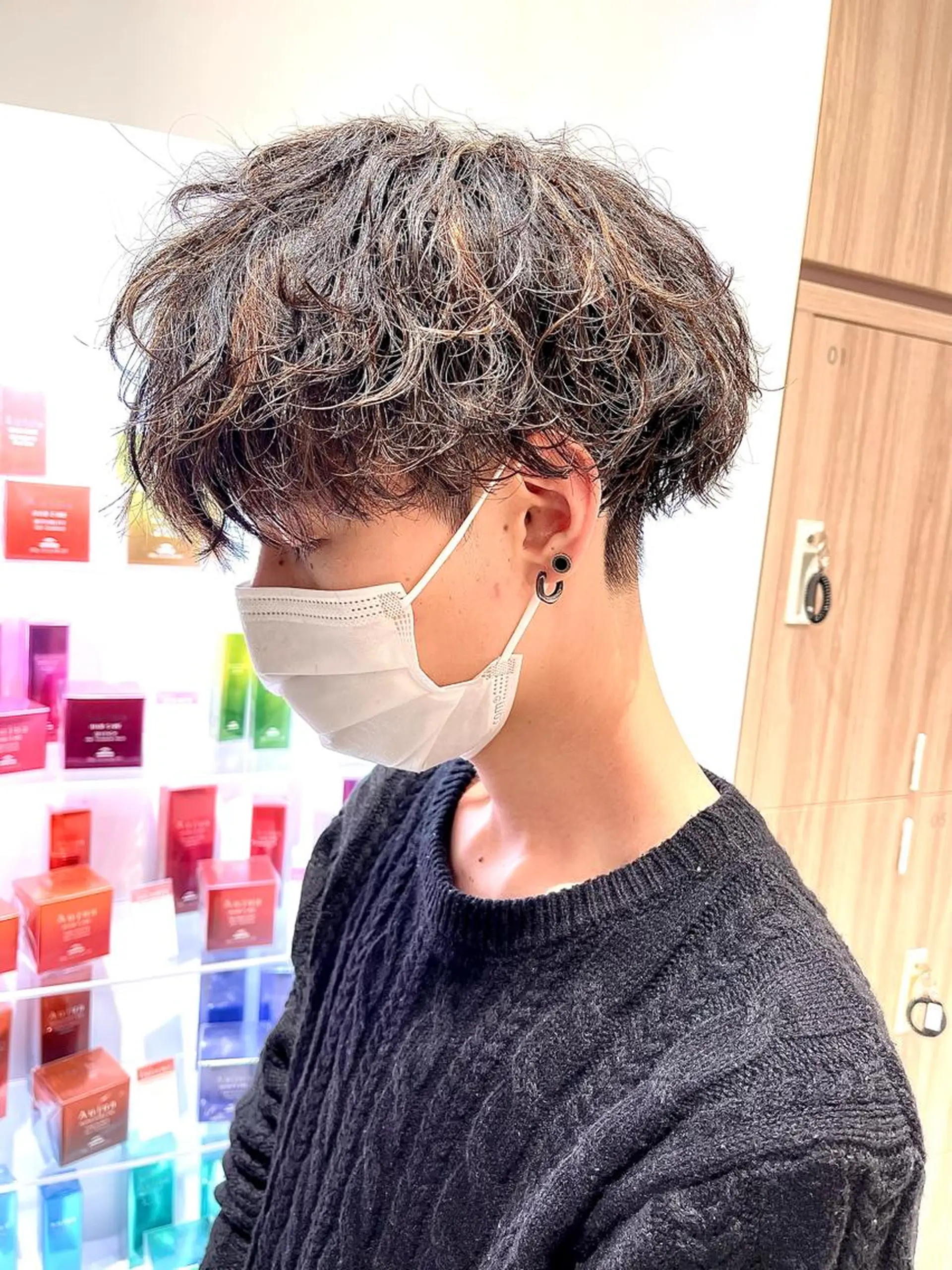 ショート パーマ メンズ メンズハイライト メンズパーマ ツイストスパイラルパーマ 波巻きパーマ ハイライト カット ヘアカラー パーマ トリートメント メンズパーマ特化/ KAORU/店長のヘアスタイル