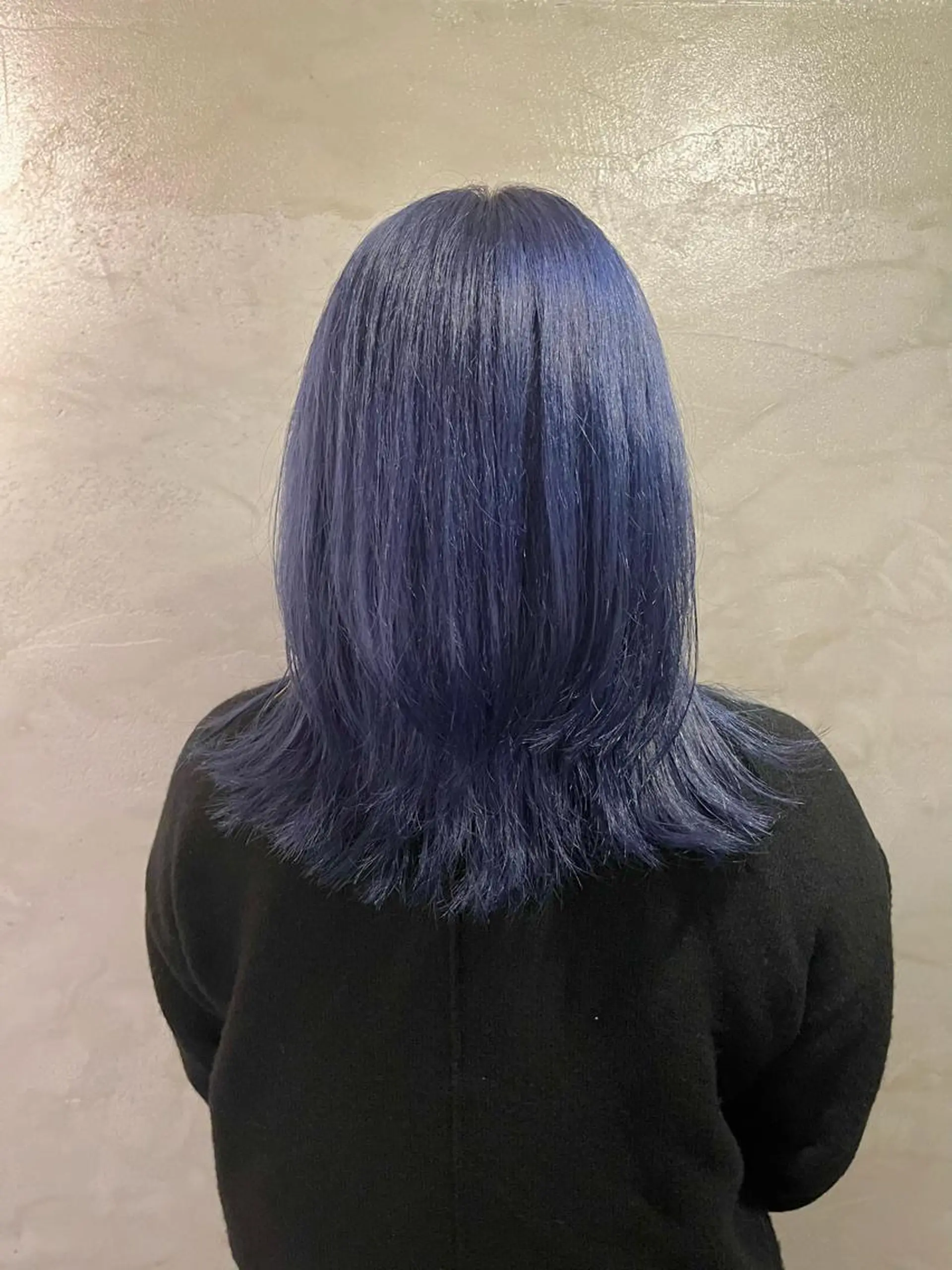 ミディアム カラー ネイビーカラー ウルフカット ヘアカラー FUJINO RYOのヘアスタイル