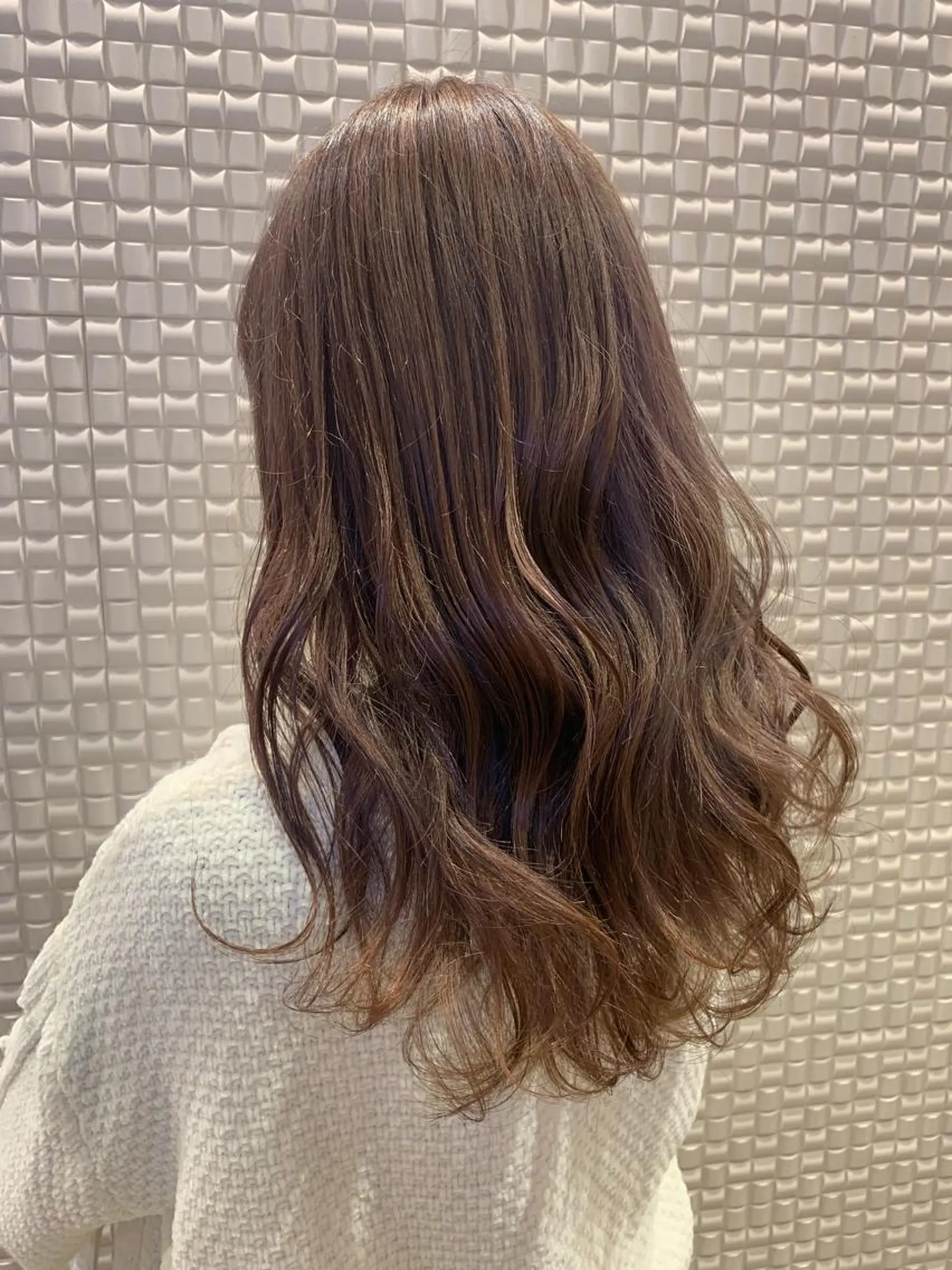 ロング シャドールーツ美容師 篠原康太のヘアスタイル