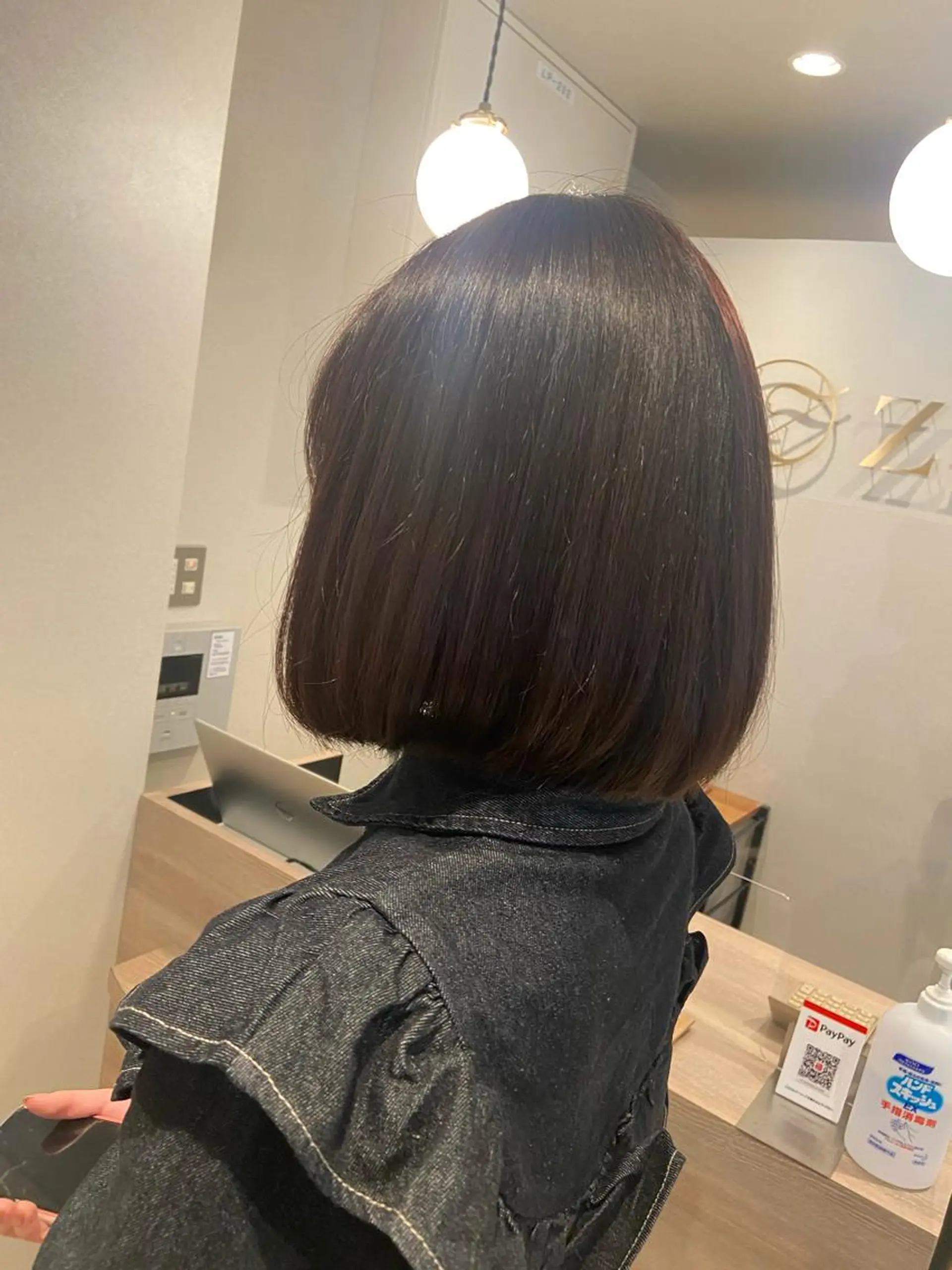 ショート カット ヘアカラー トリートメント ANTEQUE所属・レイヤーカット🖤 SAYAのヘアスタイル