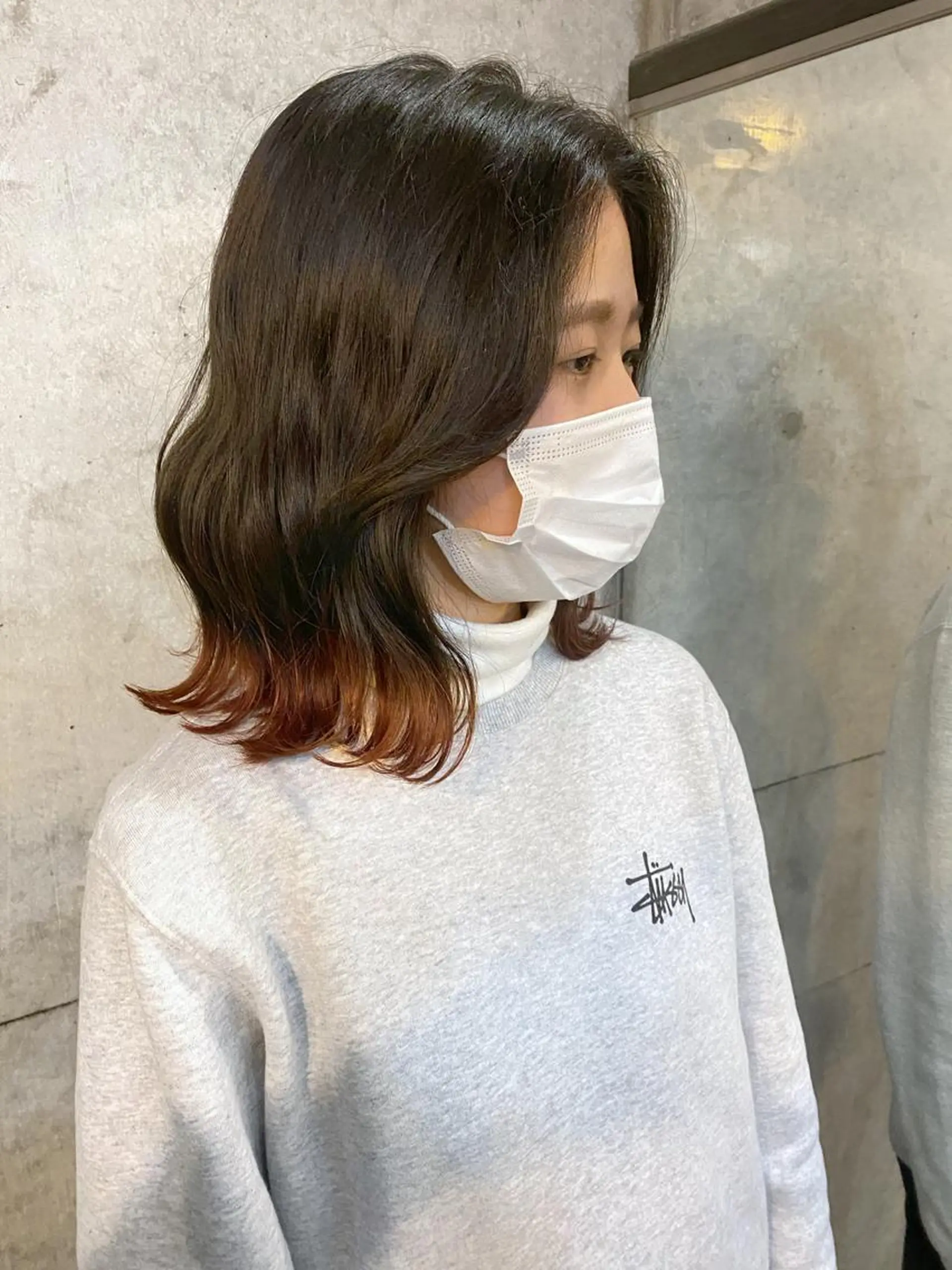 ミディアム カラー オレンジ clomus所属・YUKA艶髪 🌸寛ぎ部屋のヘアスタイル