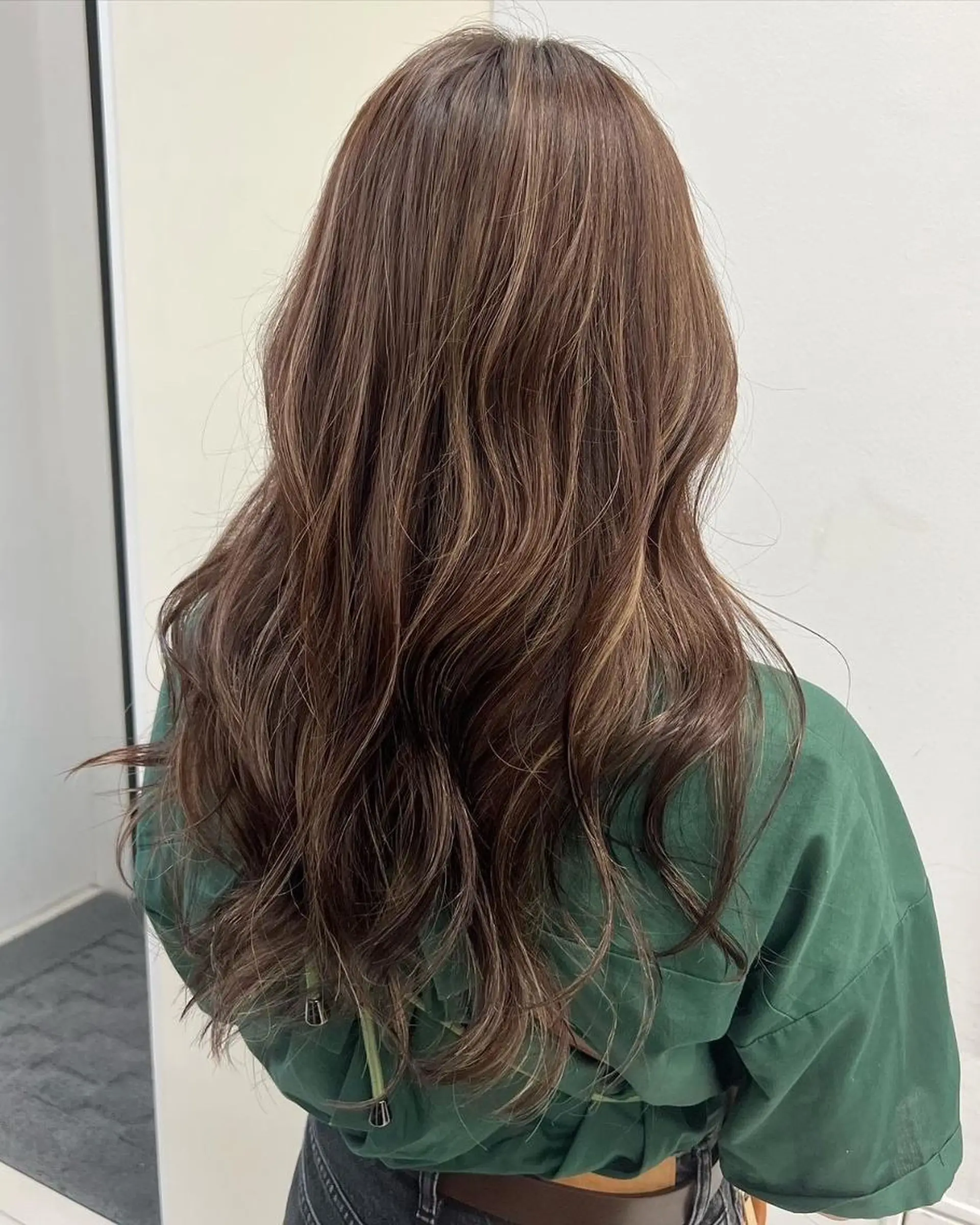 ロング ヘアカラー トリートメント 【公式】amble luxe池袋東口🩷のヘアスタイル