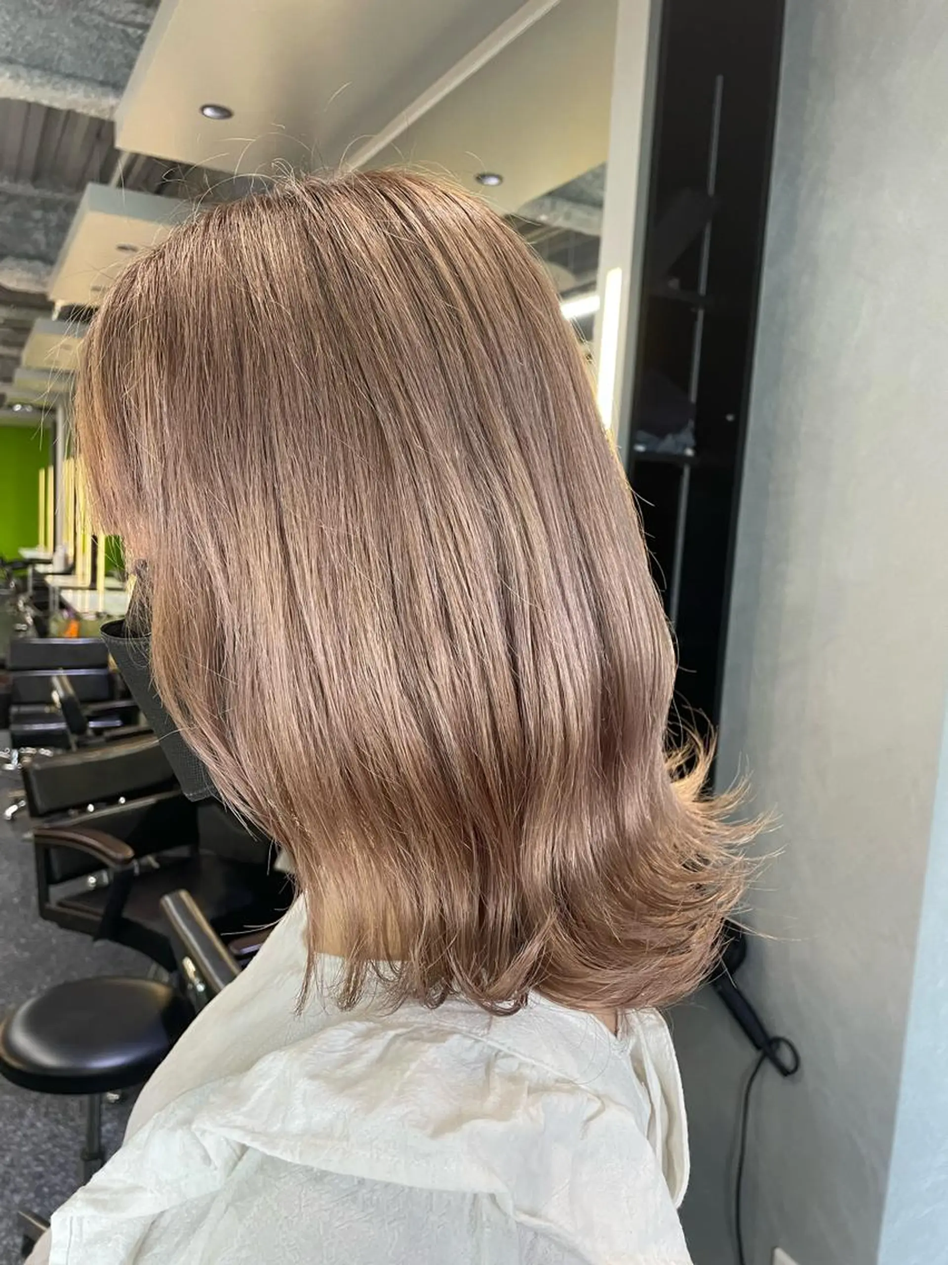 ミディアム カラー ブリーチ ヘアカラー トリートメント hair salon Lihina所属・韓国ヘア🇰🇷 FUMINAのヘアスタイル