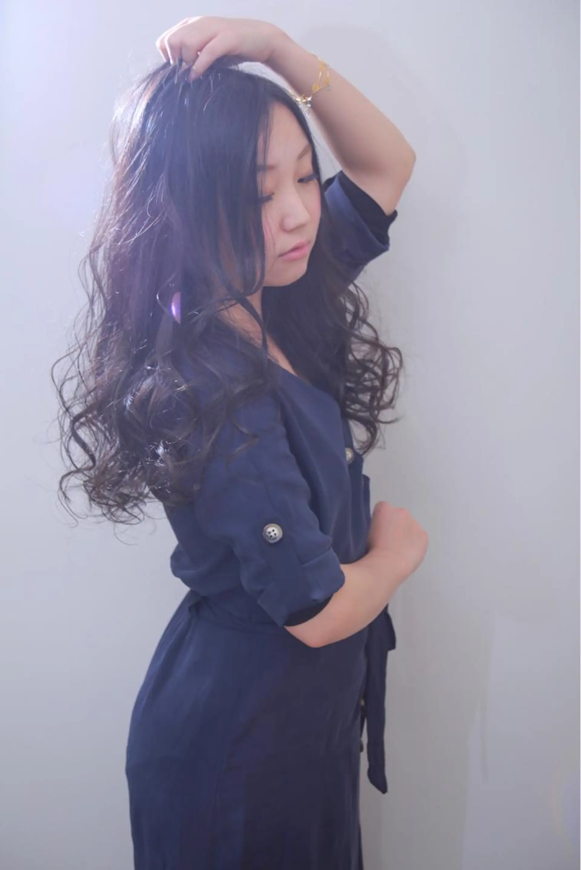 ロング 伊藤 裕貴のヘアスタイル