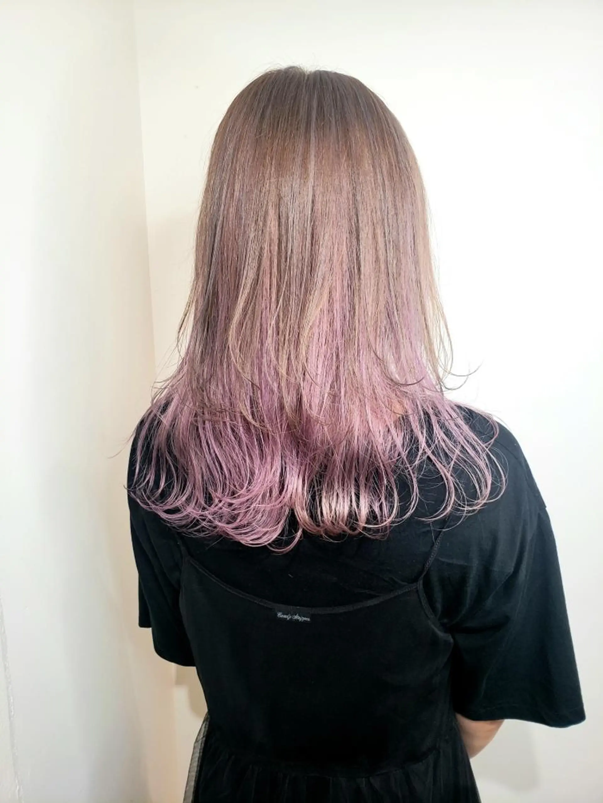 セミロング カット ヘアカラー トリートメント 🇰🇷透明感×ハイ トーン🌟tomoのヘアスタイル