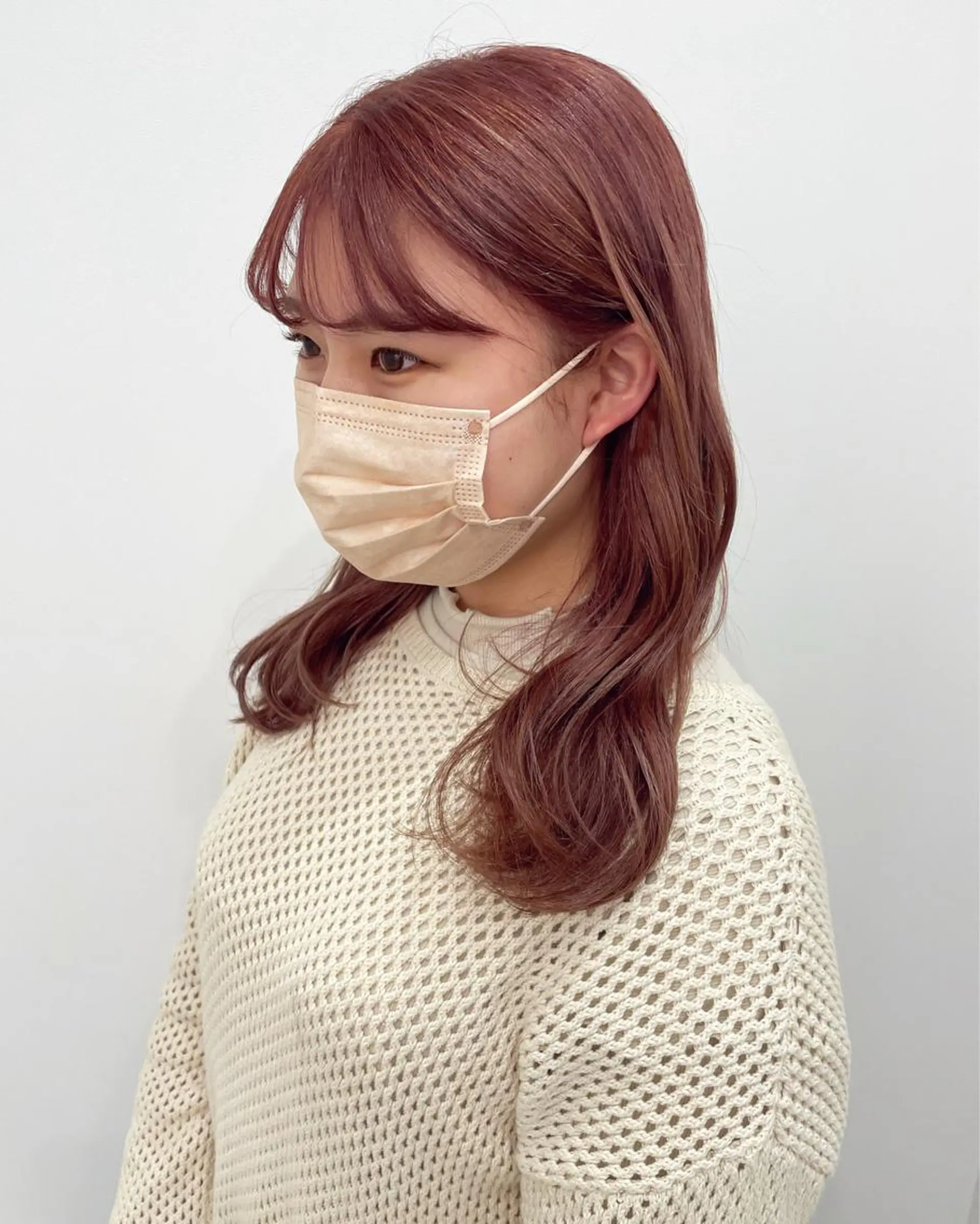 セミロング カラー 黒須 蓮太のヘアスタイル