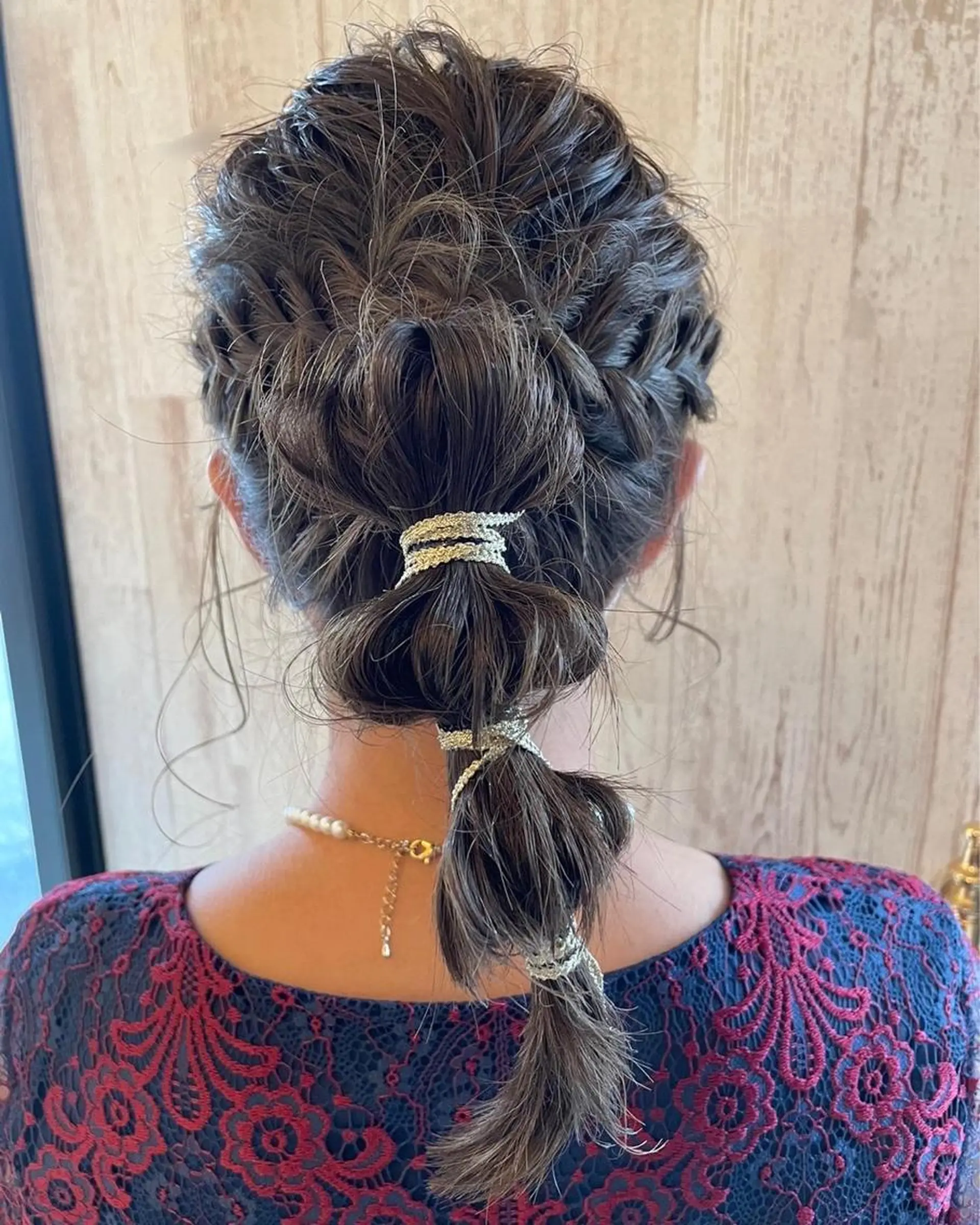 ロング ヘアアレンジ 岡村 真子のヘアスタイル