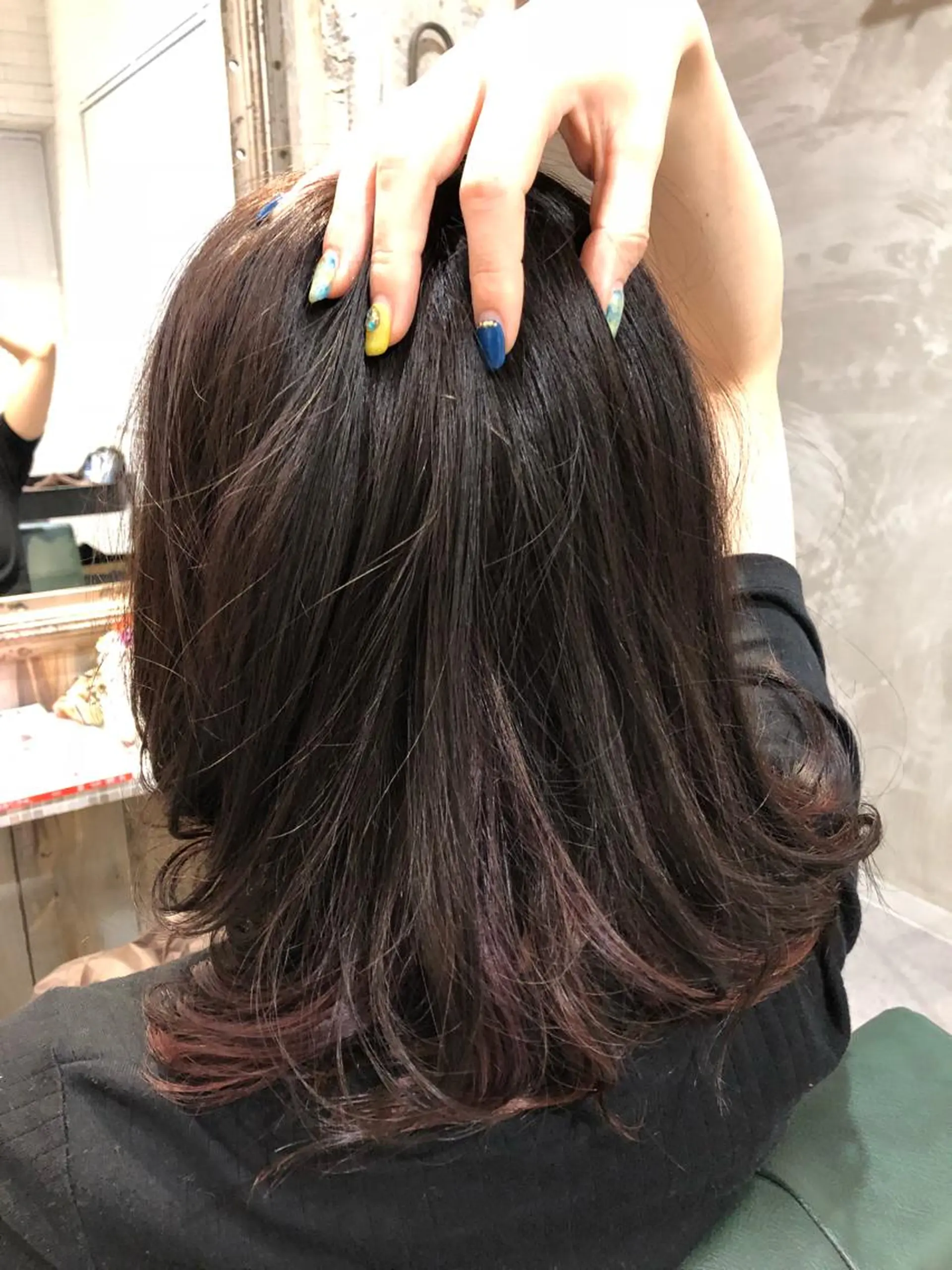 ミディアム パーマ アッシュ 川野 賢のヘアスタイル
