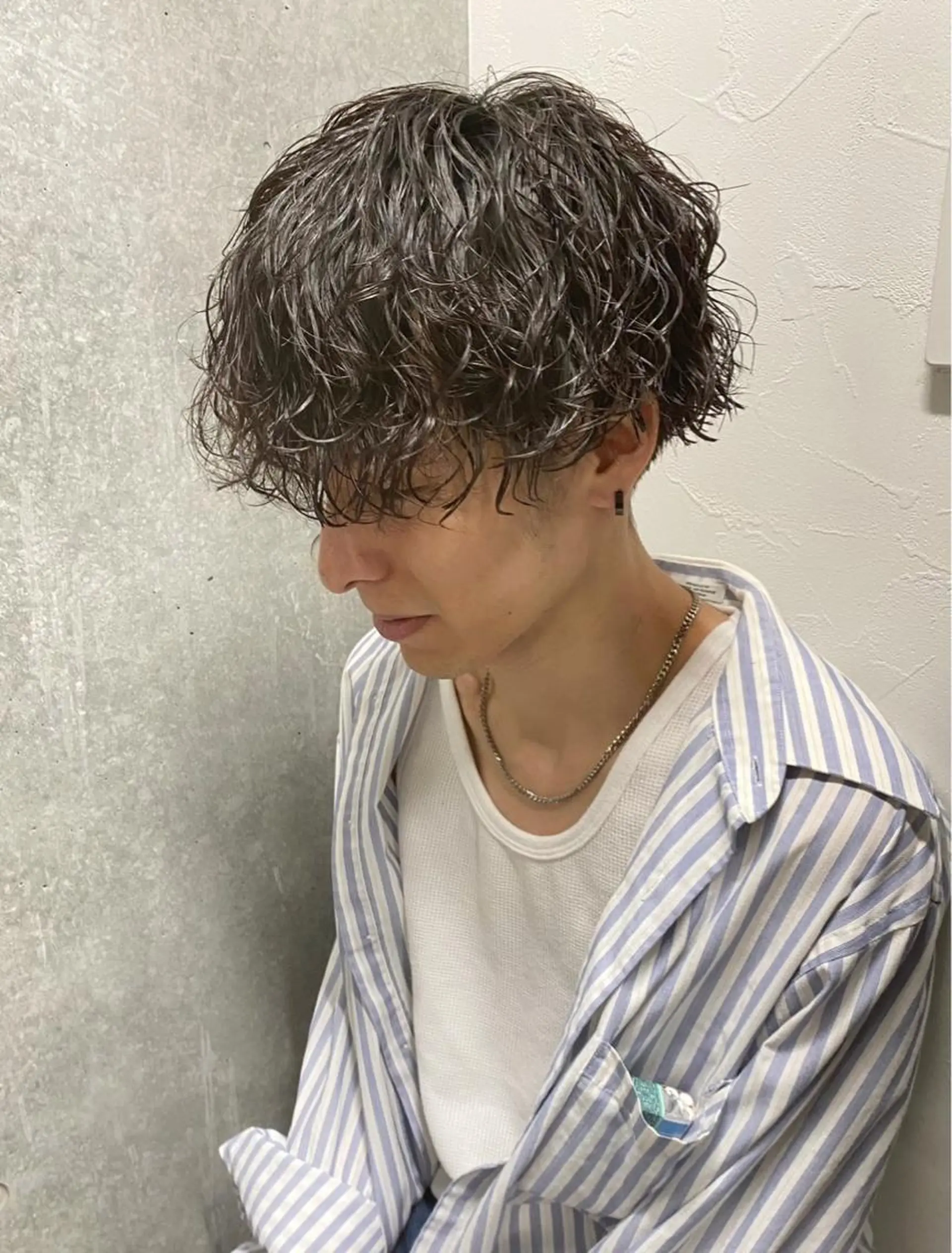 パーマ ヘアアレンジ メンズ メンズブリーチ メンズハイライト メンズインナーカラー メンズパーマ ボブ カット パーマ トリートメント 🌷FUKA🌷 まろやかハイトーンのヘアスタイル