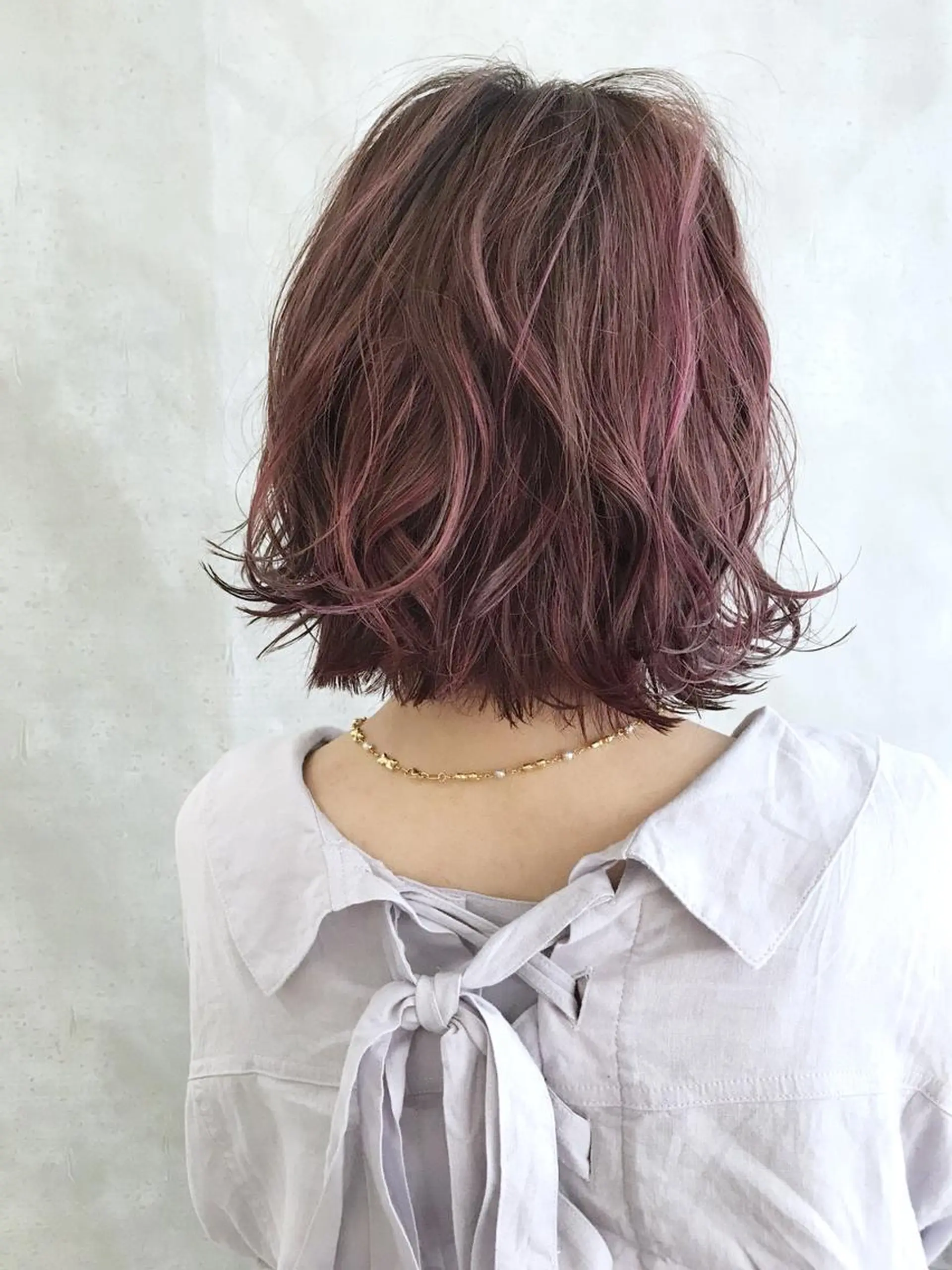 ショート カラー アディクシーカラー ブリーチ ケアブリーチ ダブルカラー ハイライトカラー MOU namba ムウナンバのヘアスタイル