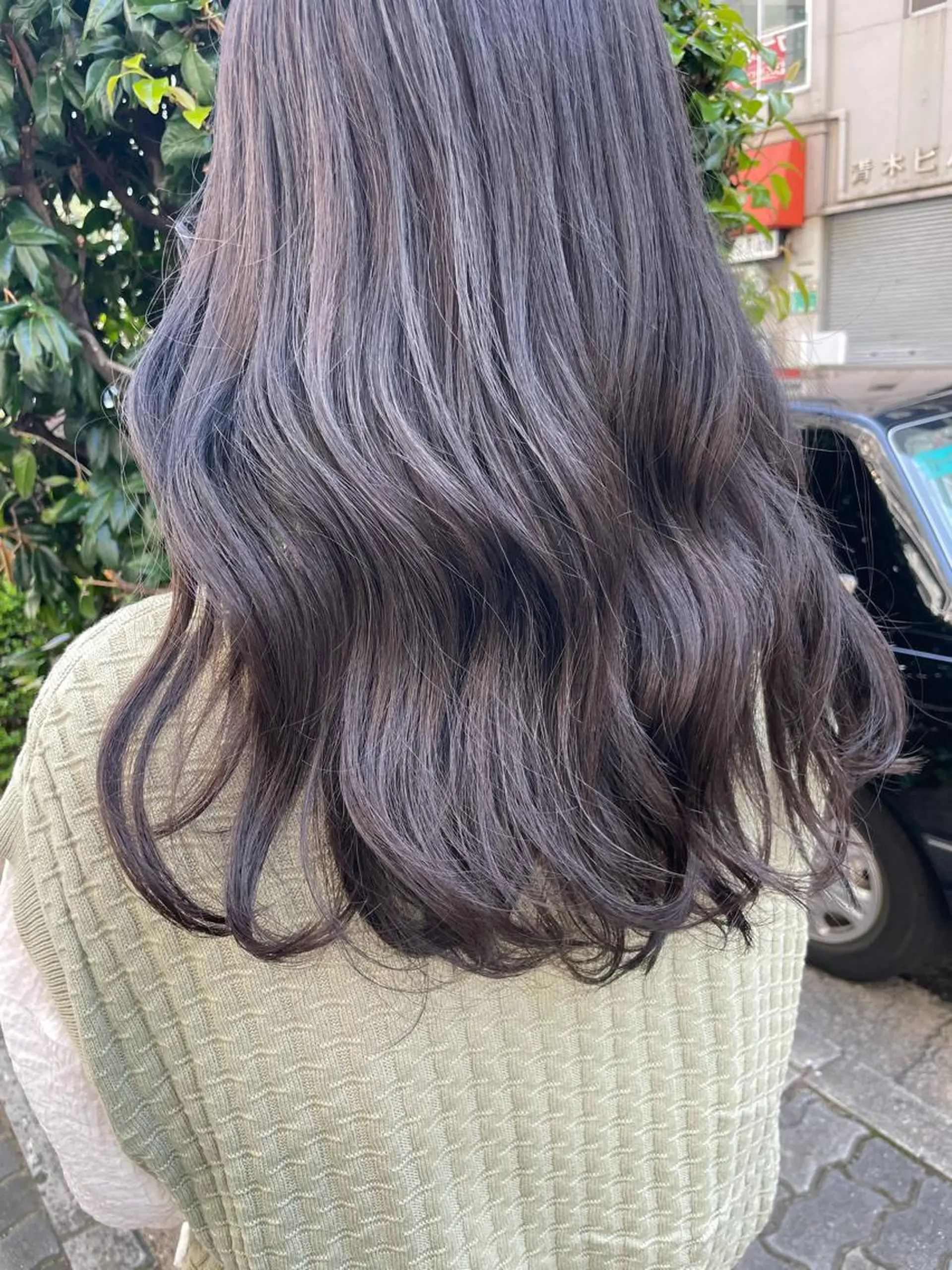 ロング カラー akane .のヘアスタイル